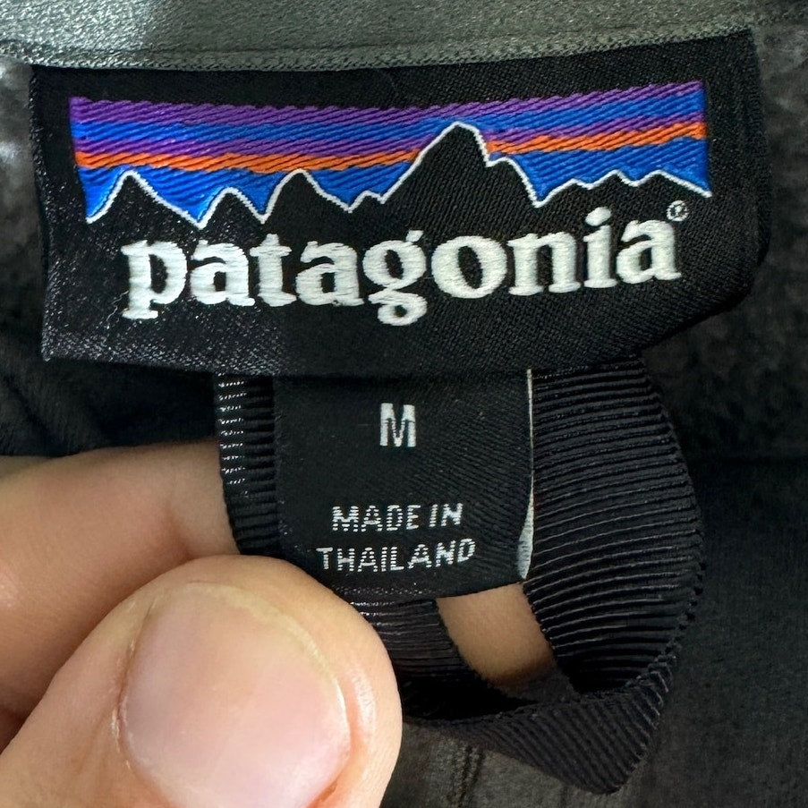 Collection of Patagonia 1/2 Zip Pullover Sweatshirt in a gallery layout