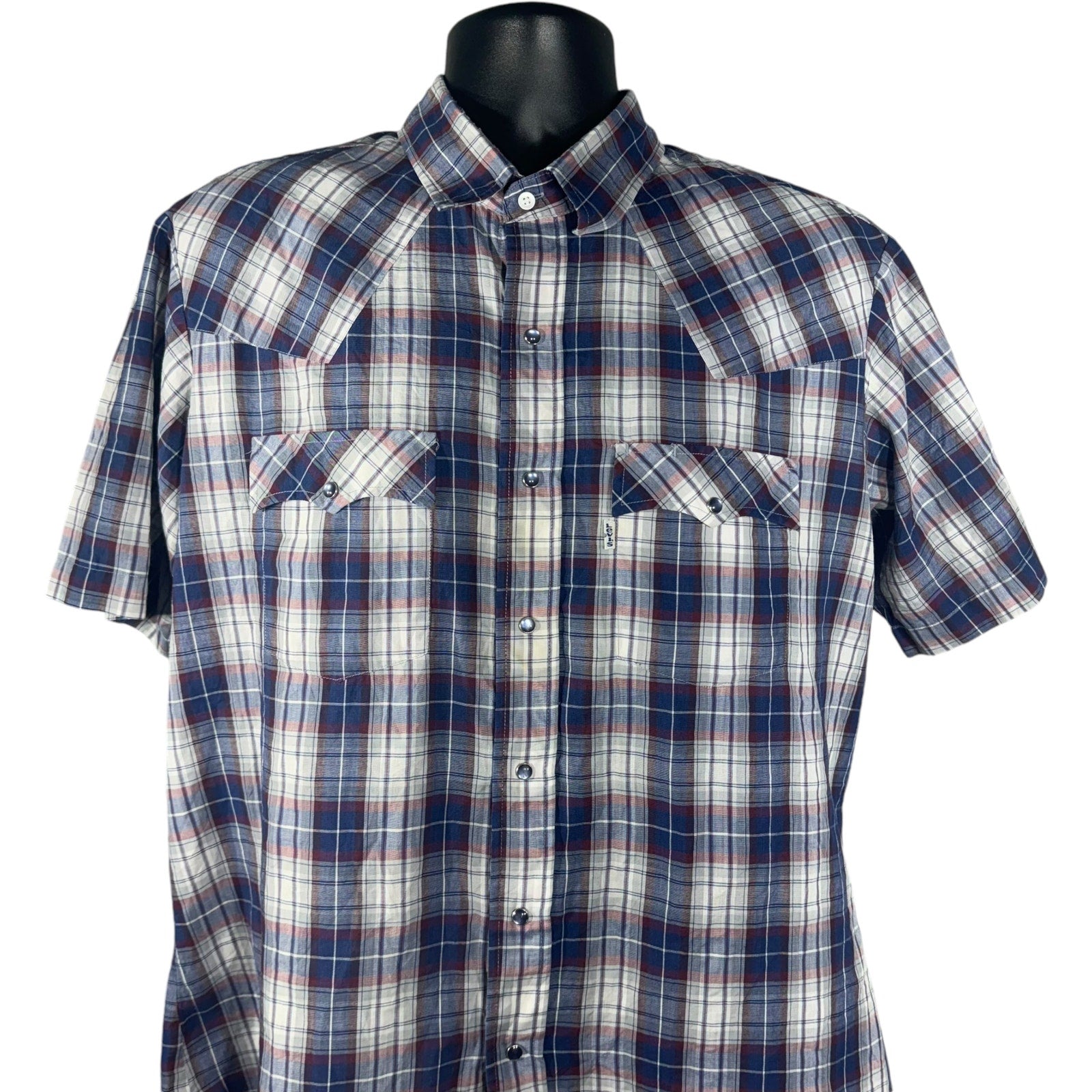 Collection of Levi's Plaid Short Sleeve Button Up in a gallery layout