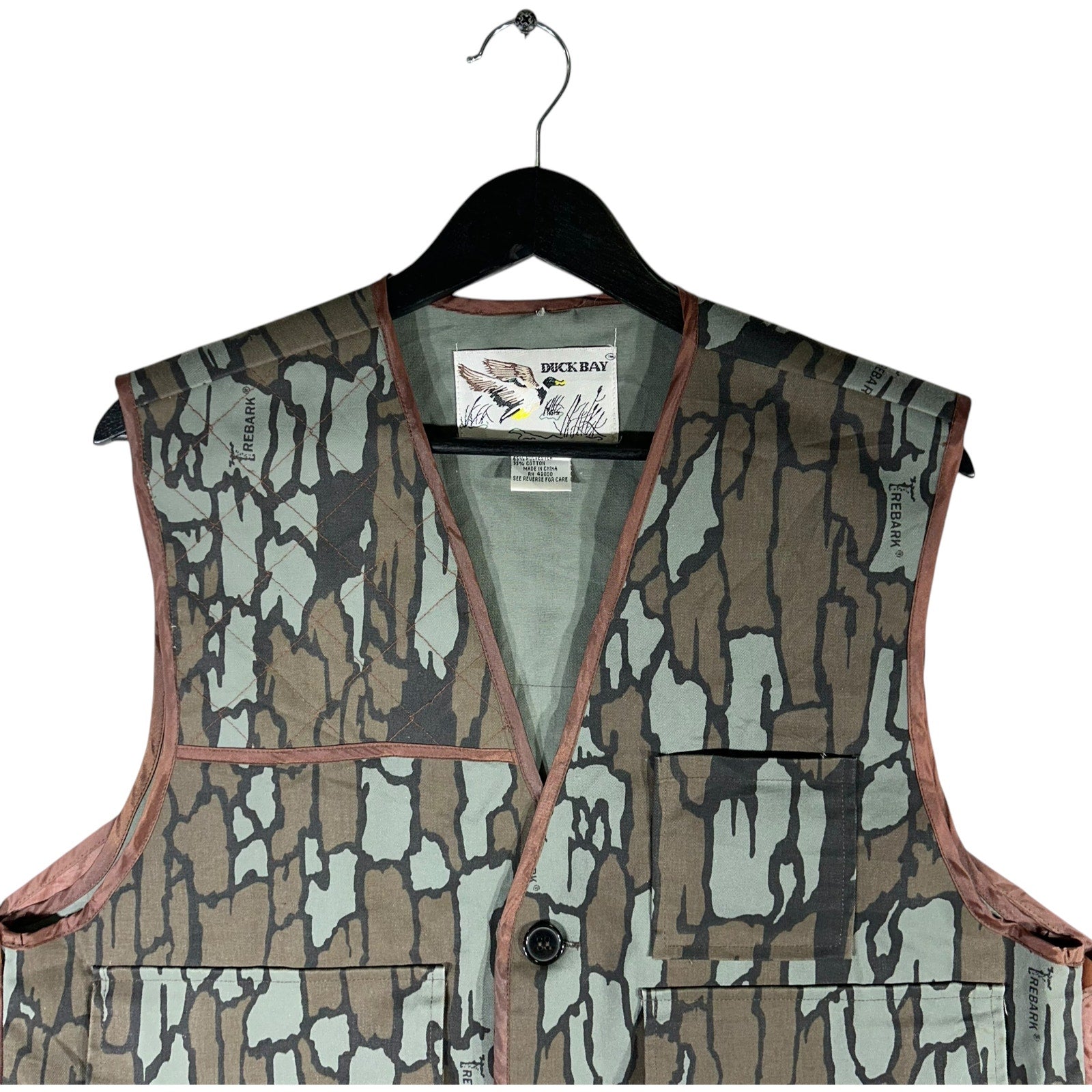 Collection of Vintage Duck Bay REBARK Camo Hunting Vest in a gallery layout