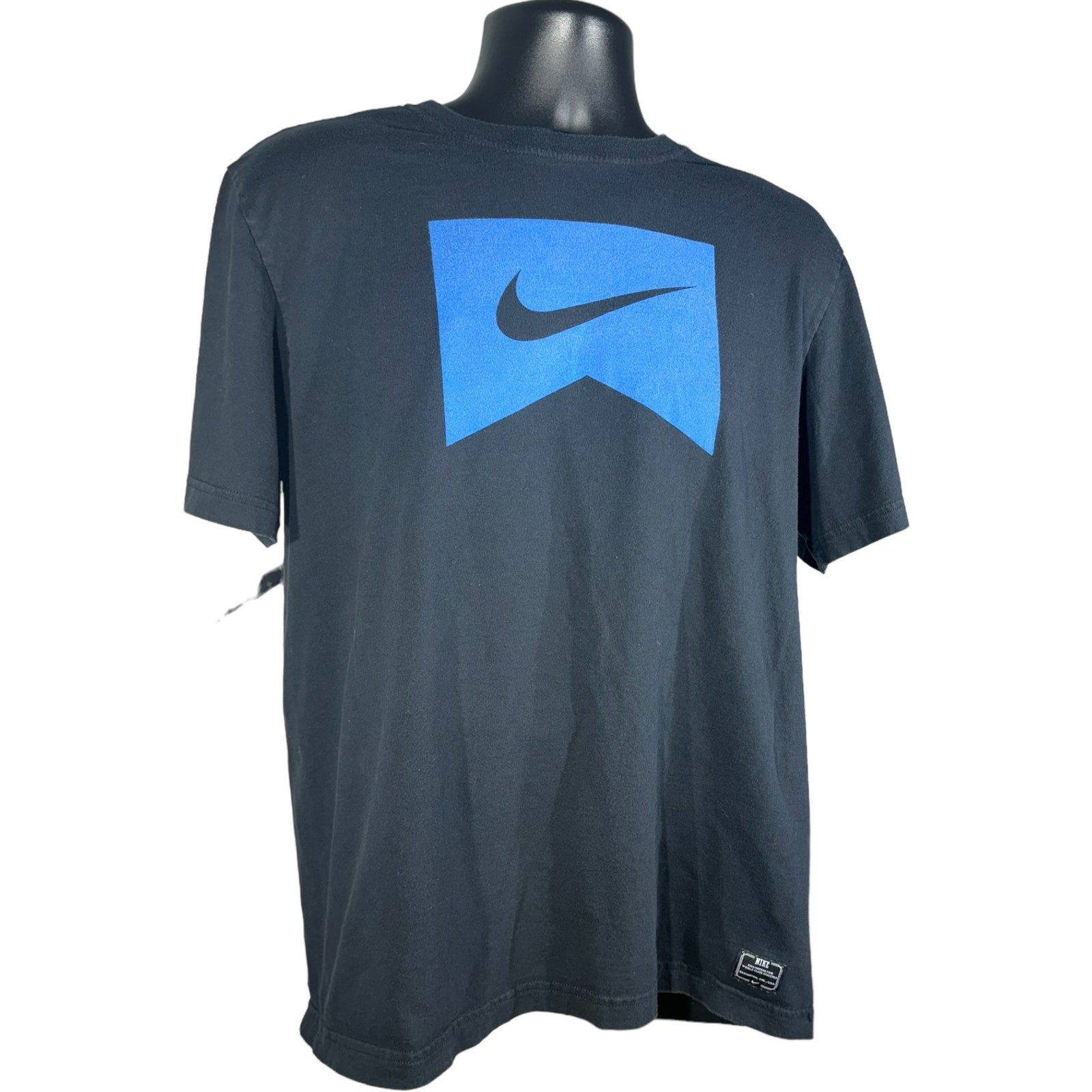 Collection of Nike Big Swoosh Tee in a gallery layout