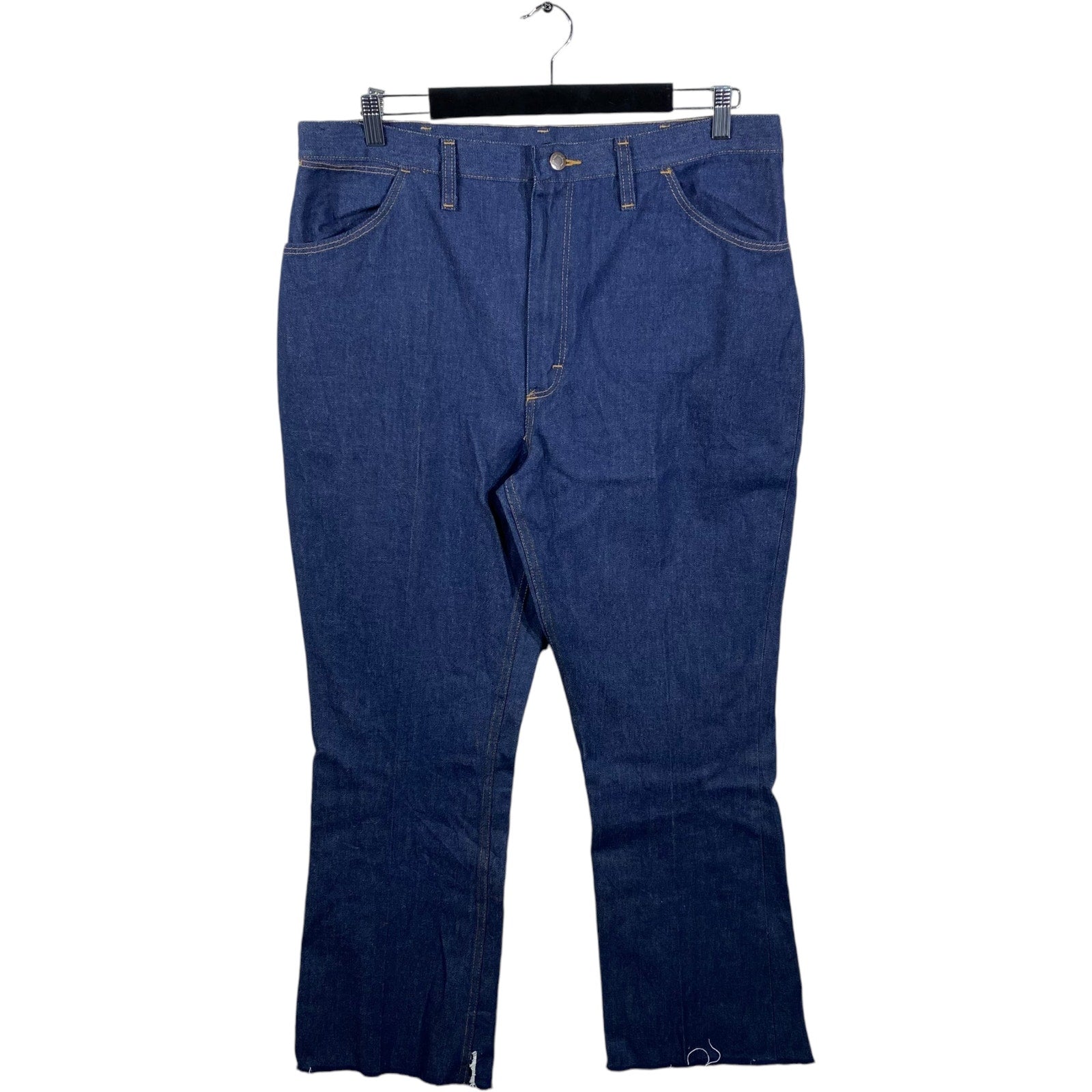 Collection of Thrift Planet in a gallery layout