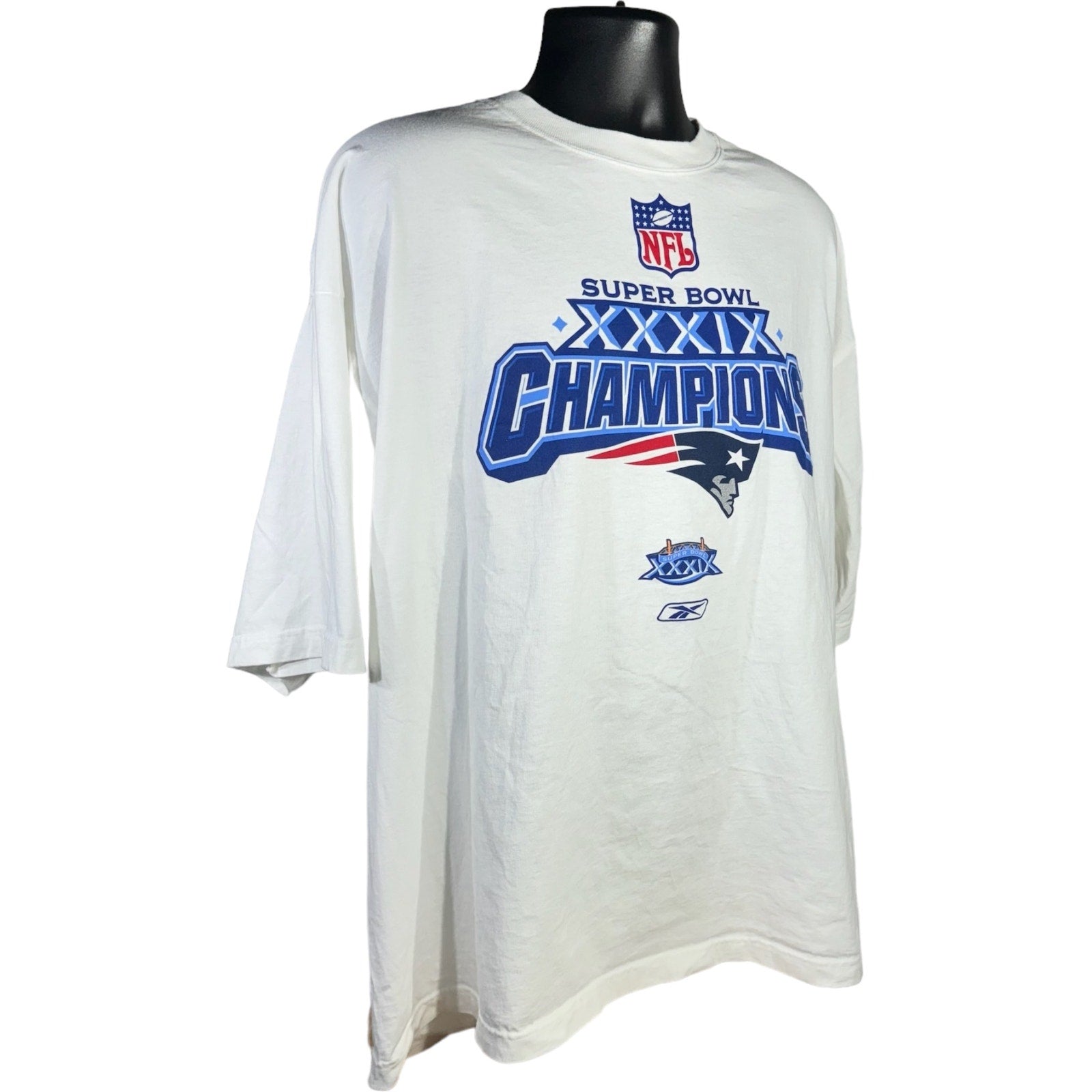 Collection of New England Patriots NFL Reebok Tee in a gallery layout