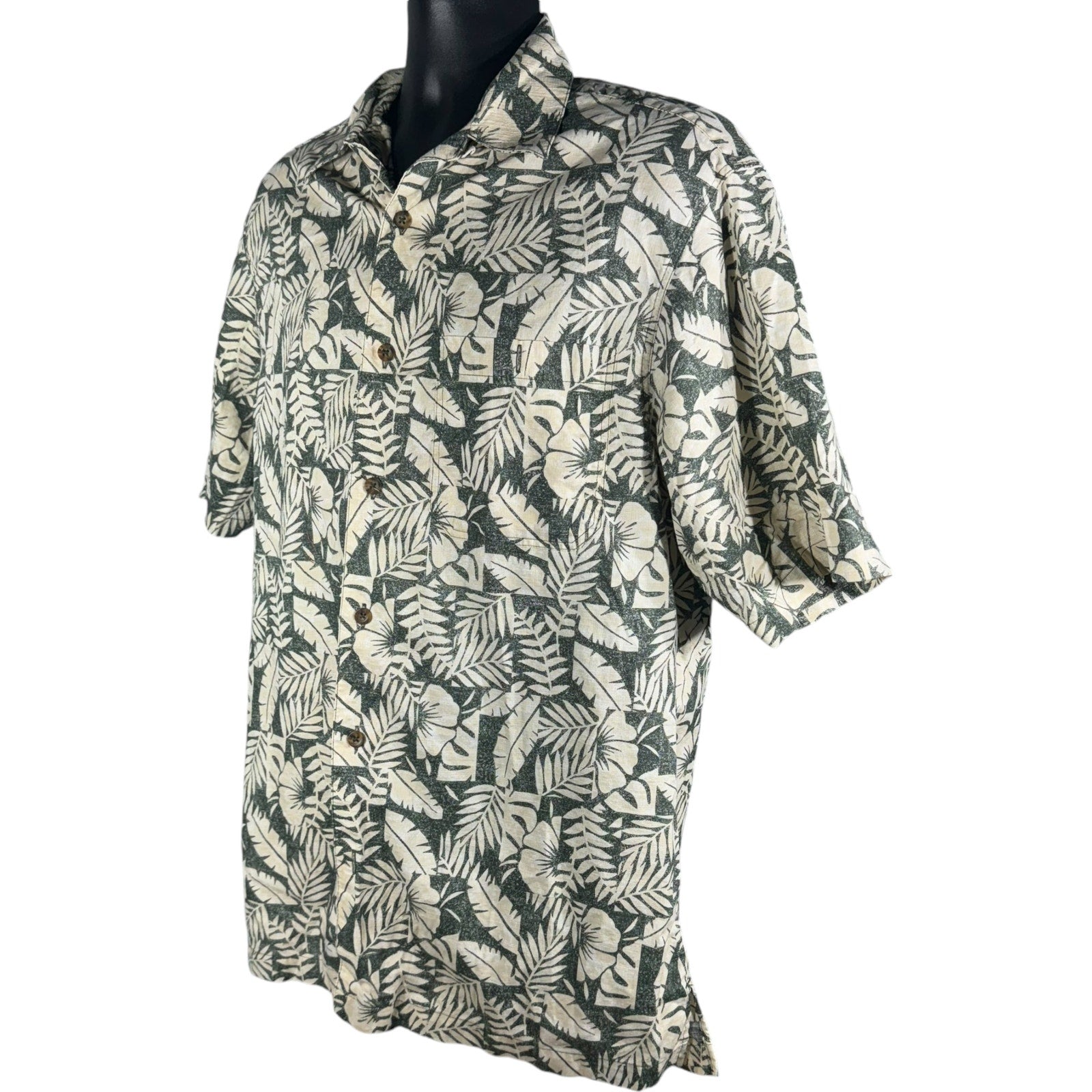 Collection of Woolrich Hawaiian Short Sleeve Button Up in a gallery layout