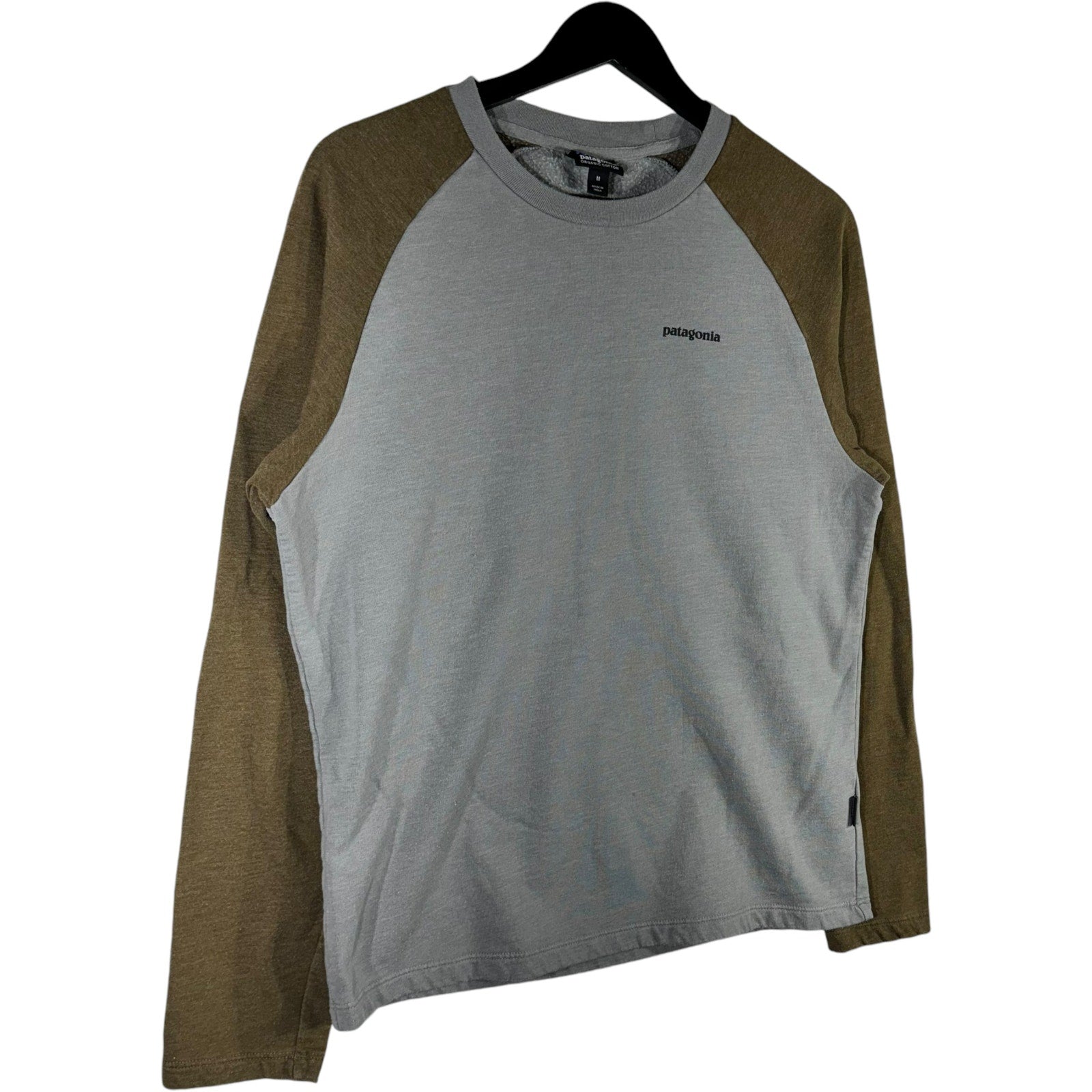 Collection of Patagonia Long Sleeve in a gallery layout