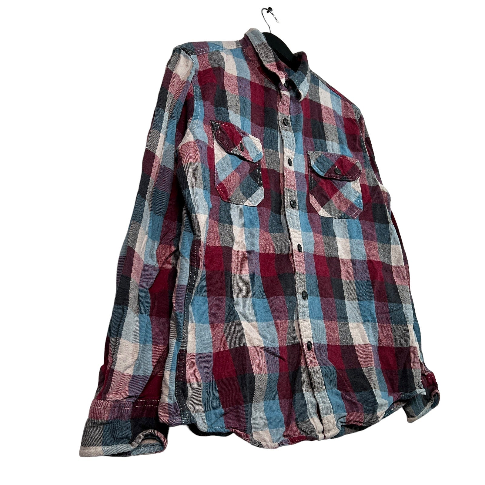 Collection of American Eagle Outfitters Athletic Fit Plaid Flannel in a gallery layout