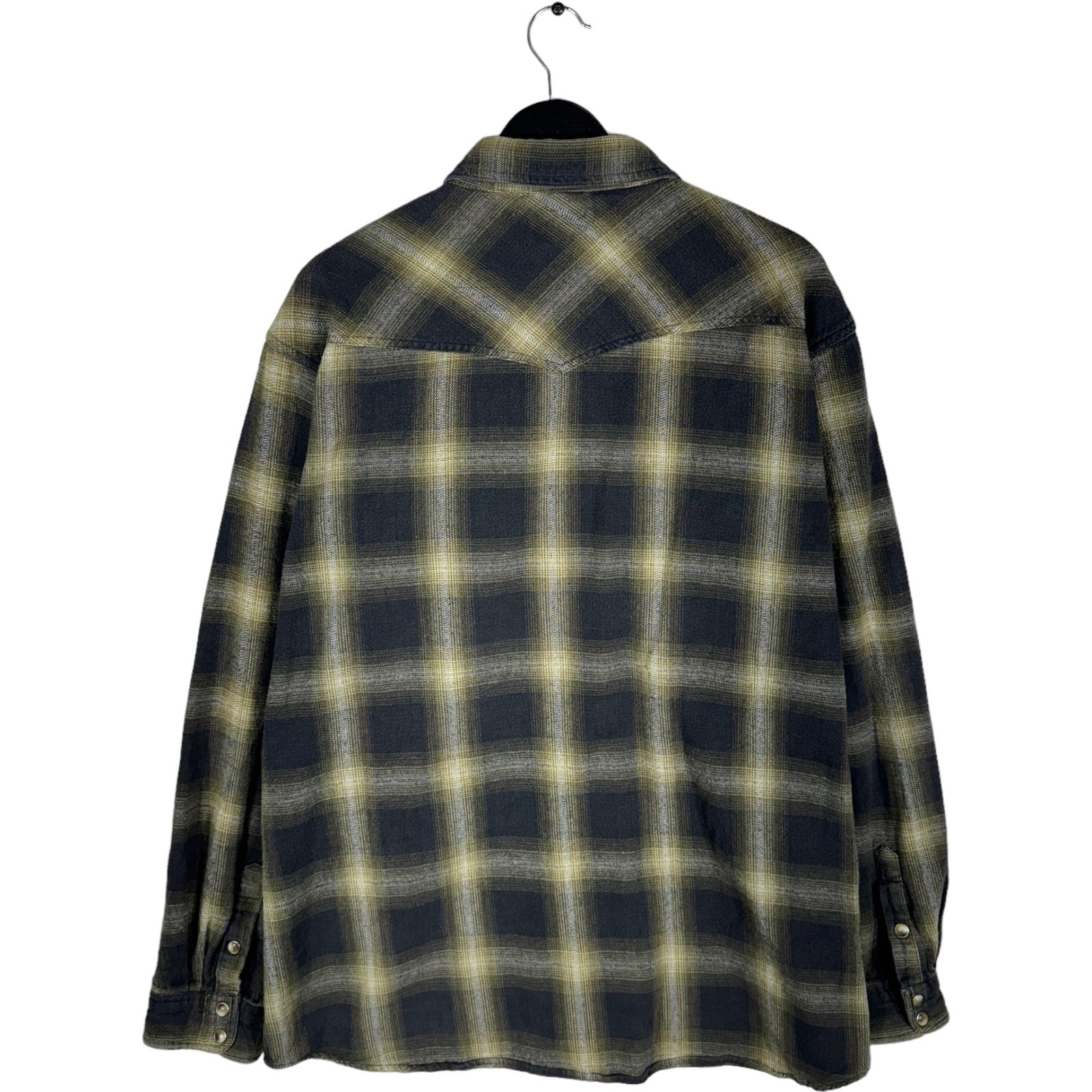 Collection of C.E. Schmidt Workwear Long Sleeve Plaid Flannel in a gallery layout