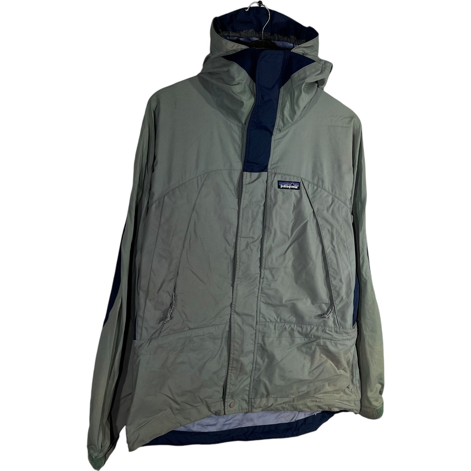 Collection of Women's Patagonia Hooded Jacket in a gallery layout