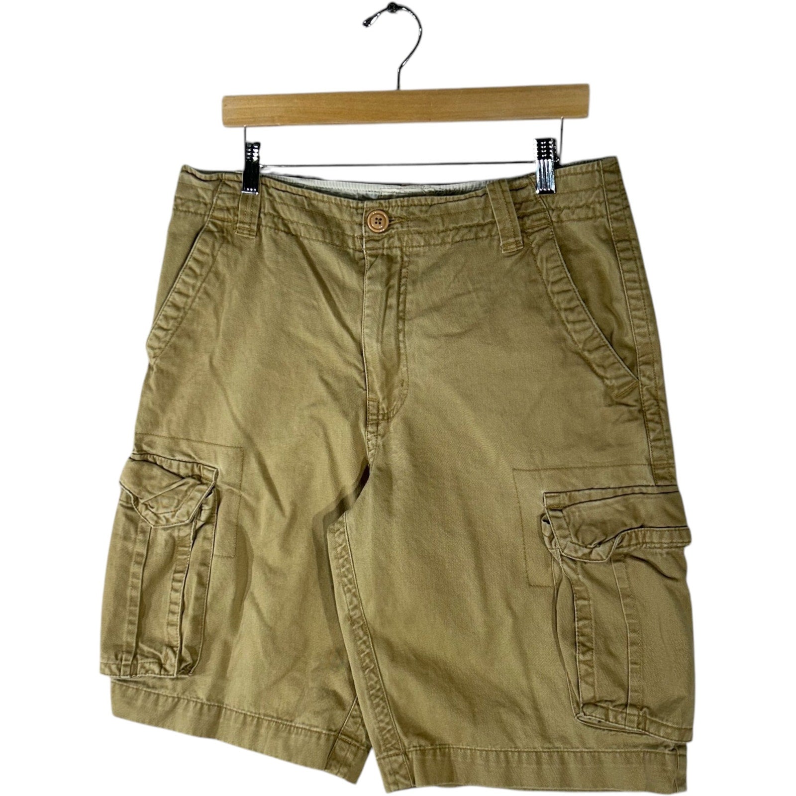 Collection of Aeropostale Cargo Shorts in a gallery layout