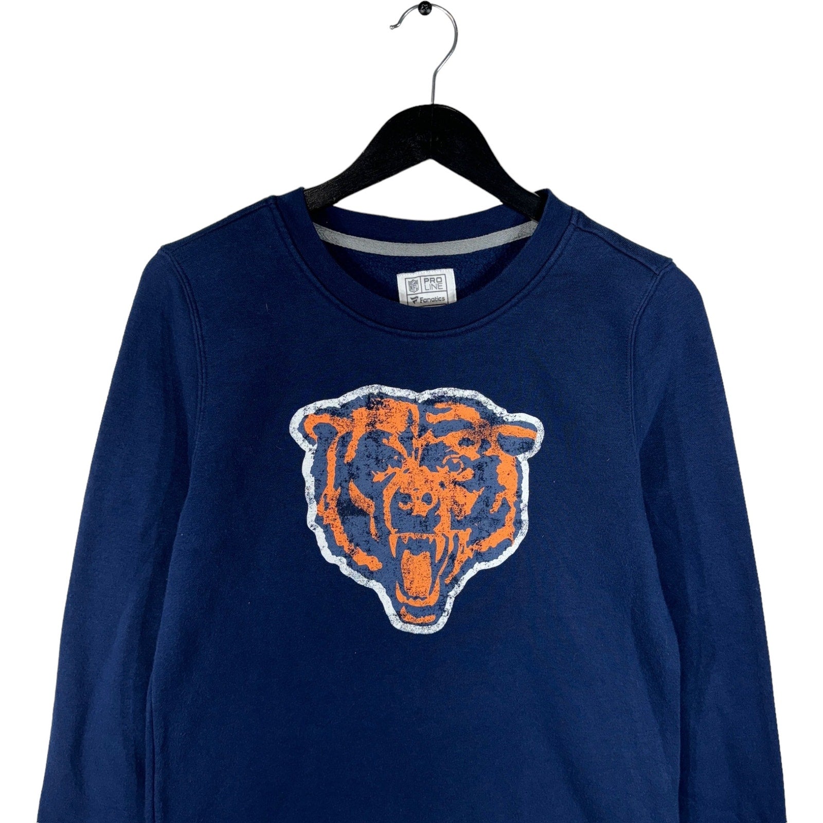 Collection of NFL Fanatics Chicago Bears Crewneck in a gallery layout