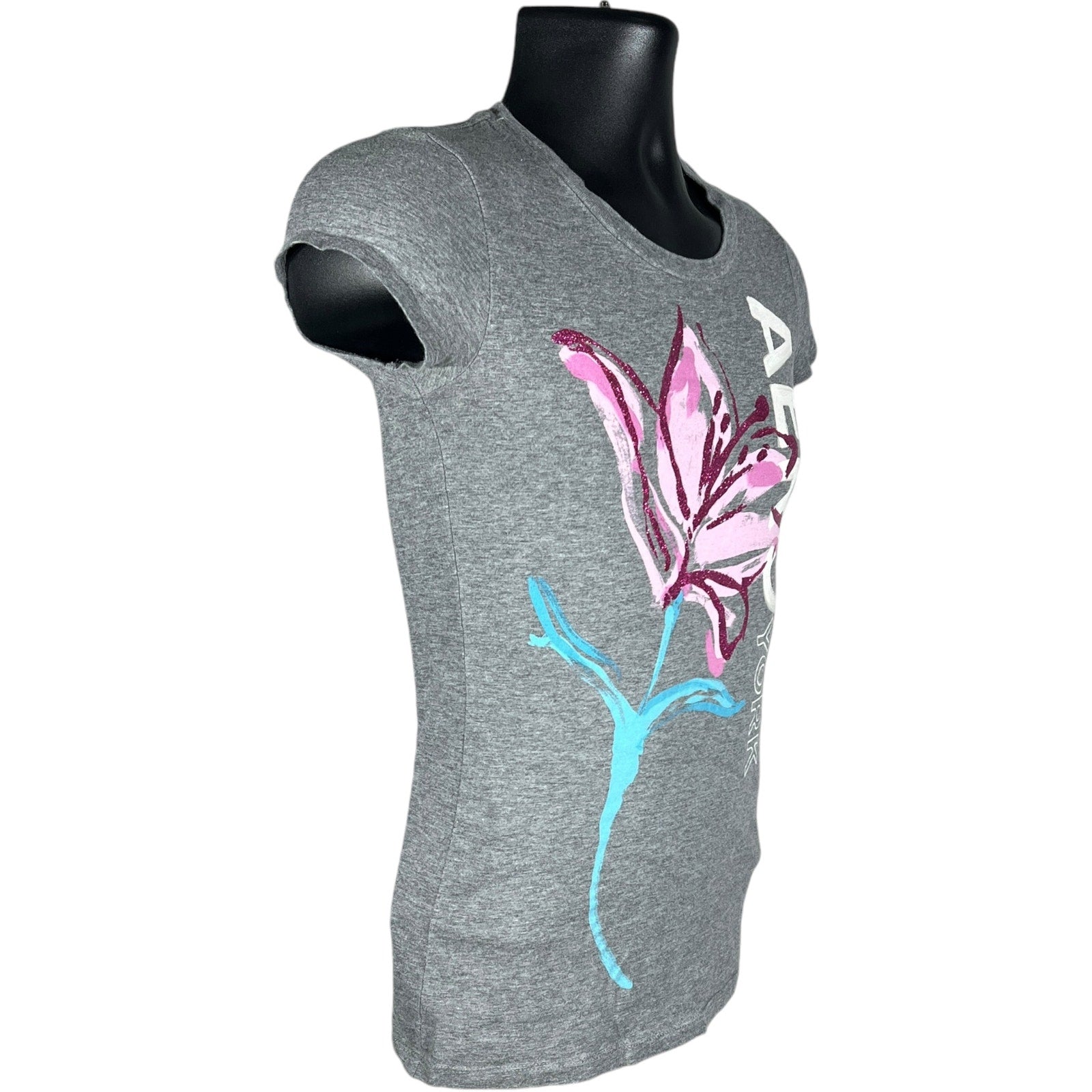 Collection of Women's Aeropostale Flower Nature Tee in a gallery layout