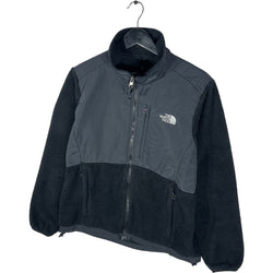 Collection of The North Face Denali Women's Fleece Jacket in a gallery layout