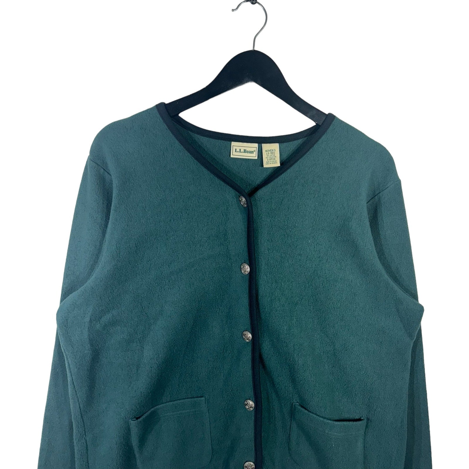 Collection of Women's L.L. Bean Sweater in a gallery layout