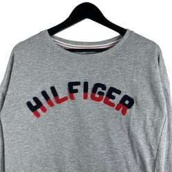 Collection of Tommy Hilfiger Crewneck in a gallery layout