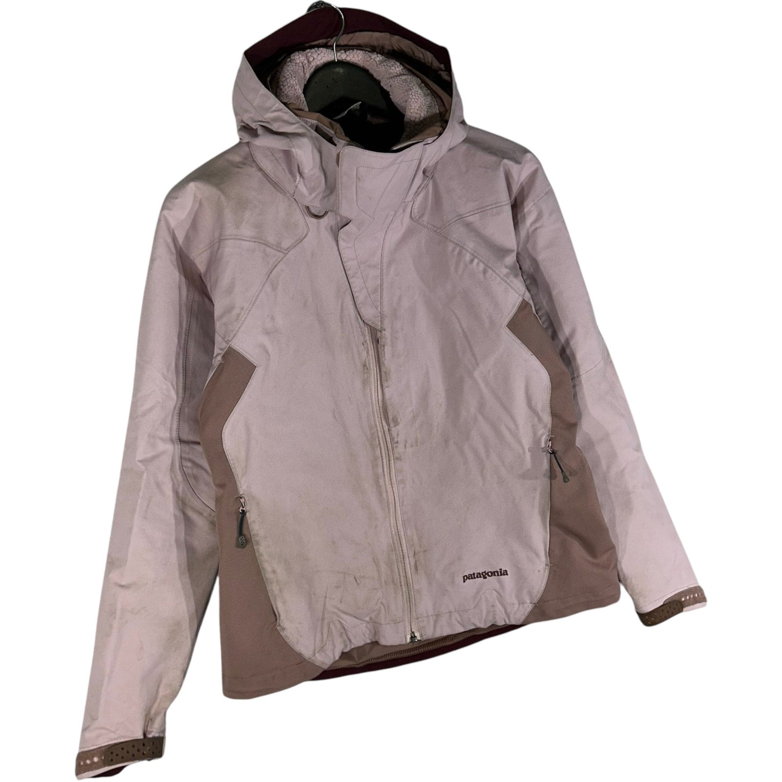 Collection of Women's Patagonia Hooded Jacket in a gallery layout