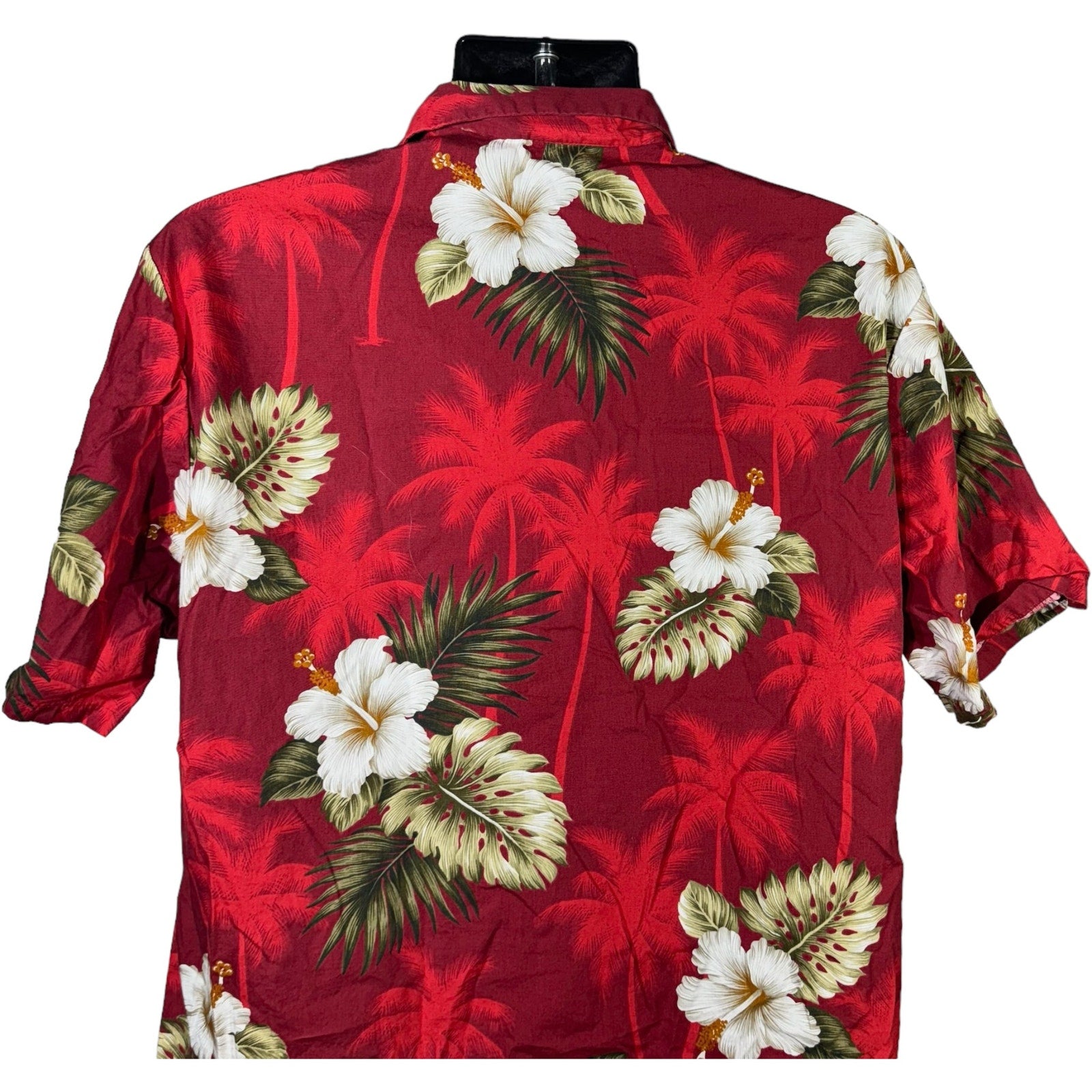 Collection of Vintage Pacific Legend Hawaiian Short Sleeve Button Up in a gallery layout