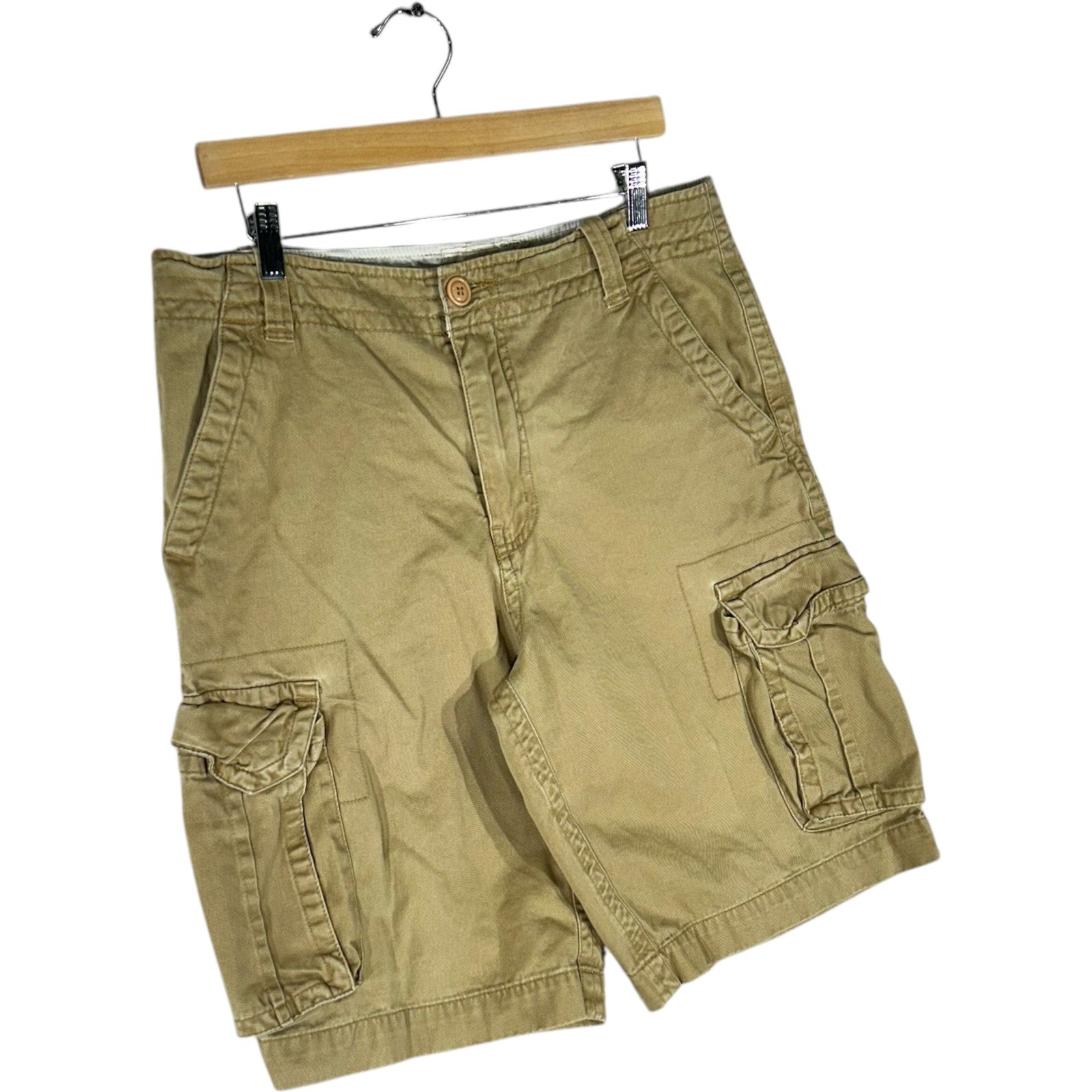 Collection of Aeropostale Cargo Shorts in a gallery layout