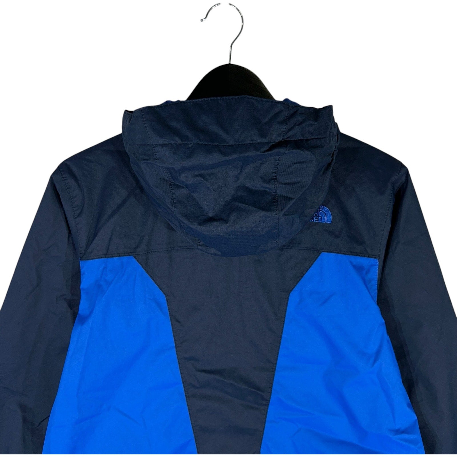 Collection of The North Face Full Zip-Up Kids Ski Jacket in a gallery layout