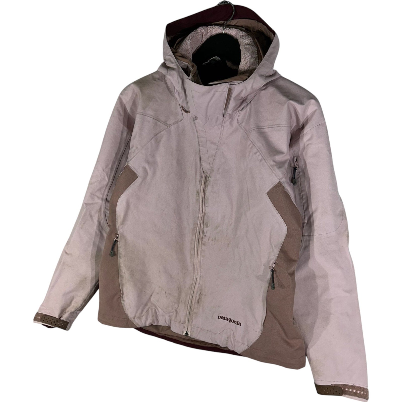 Collection of Women's Patagonia Hooded Jacket in a gallery layout