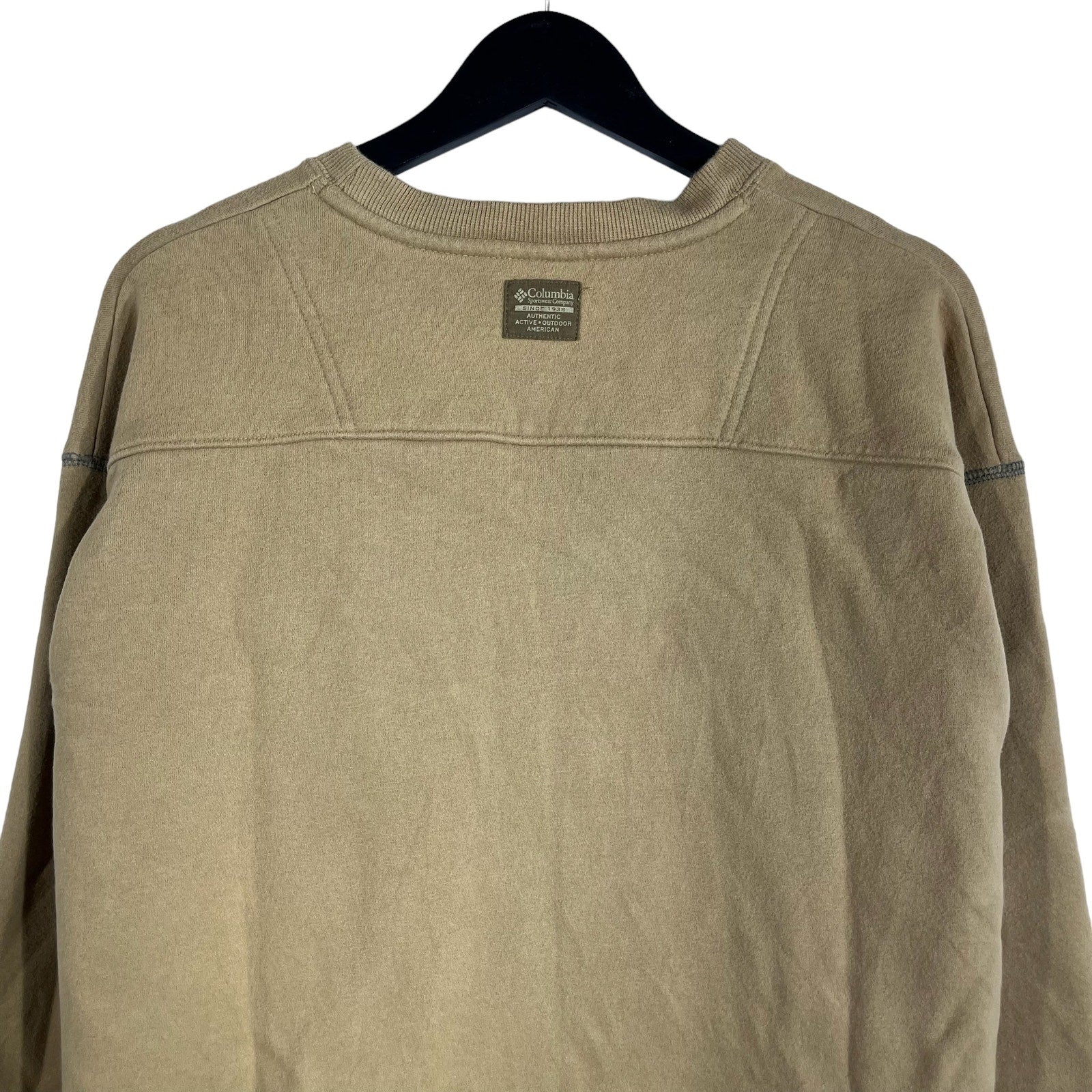 Collection of Columbia Crewneck in a gallery layout