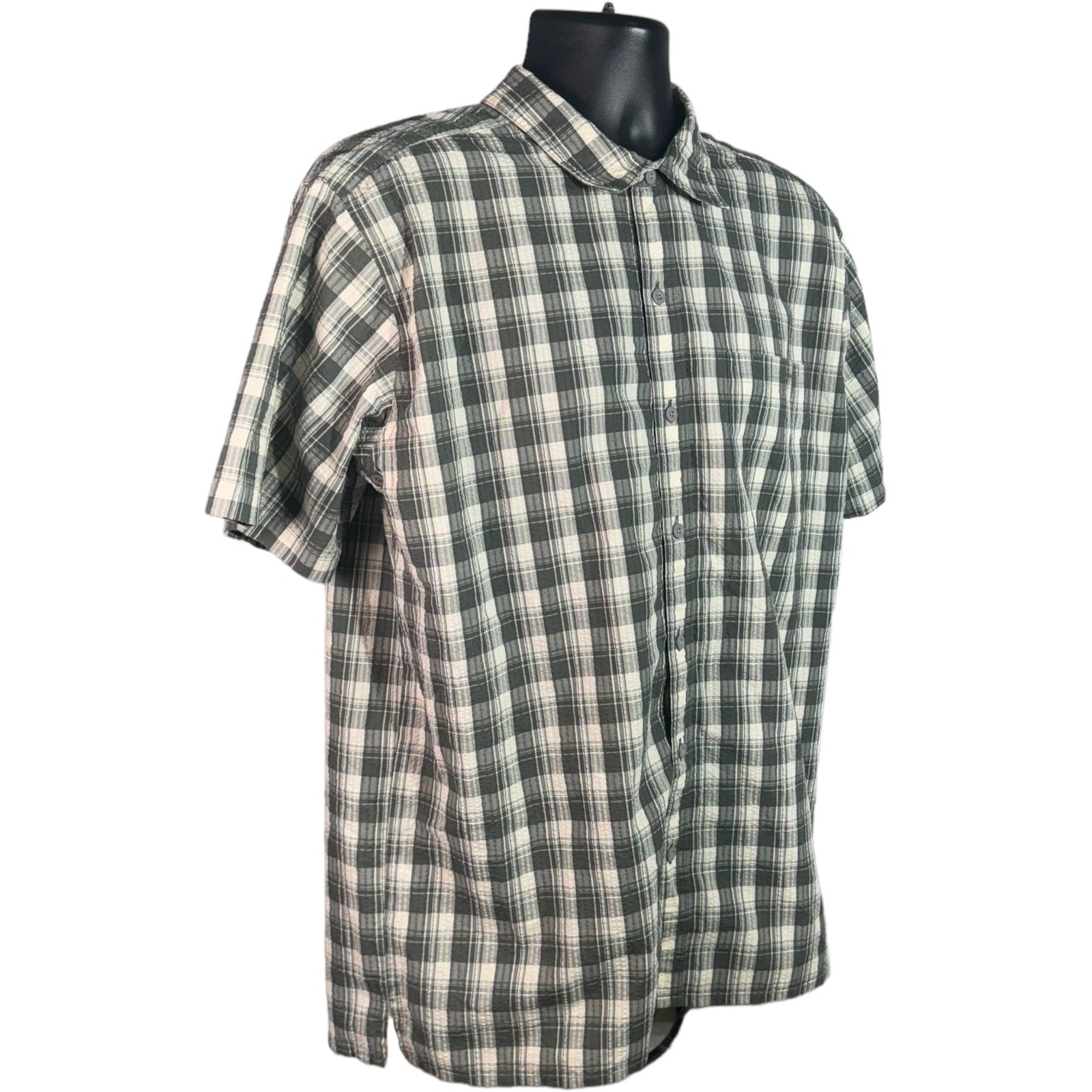 Collection of Patagonia Checkered Short Sleeve Button Up in a gallery layout