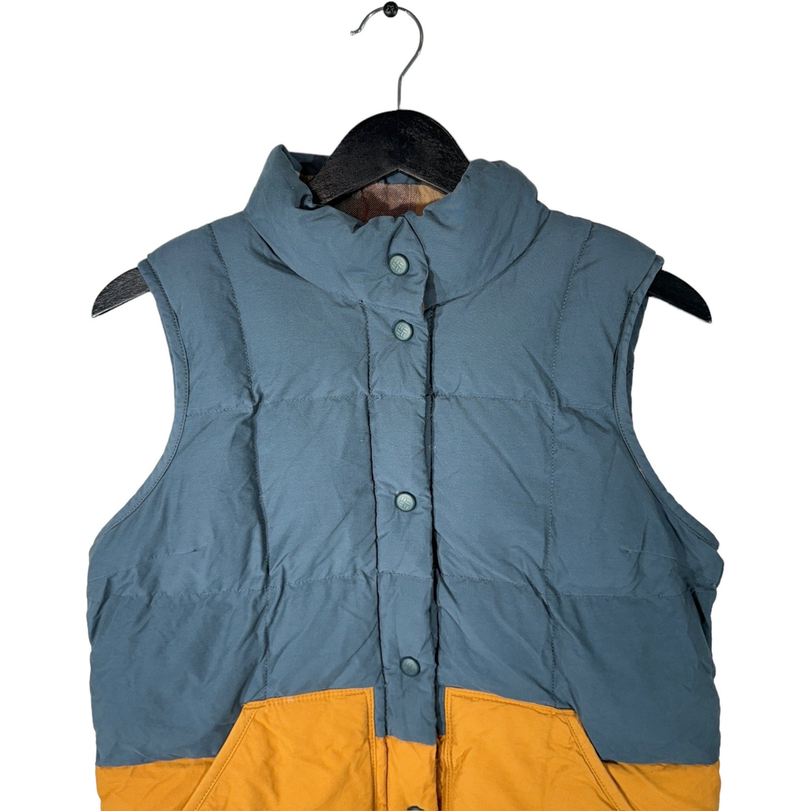 Collection of Columbia Puffer Vest in a gallery layout