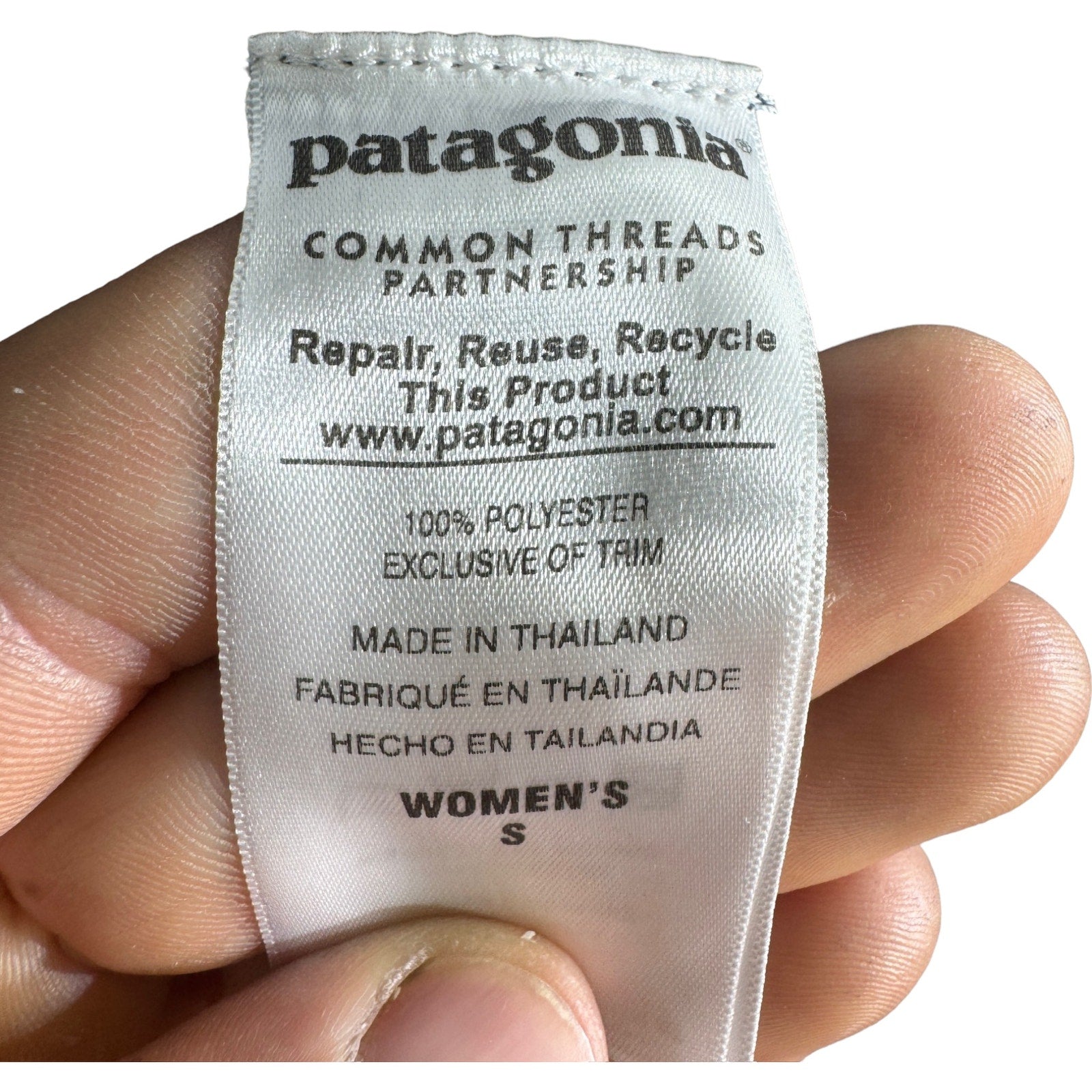 Collection of Women's Patagonia 1/4 Zip Fleece Sweatshirt in a gallery layout