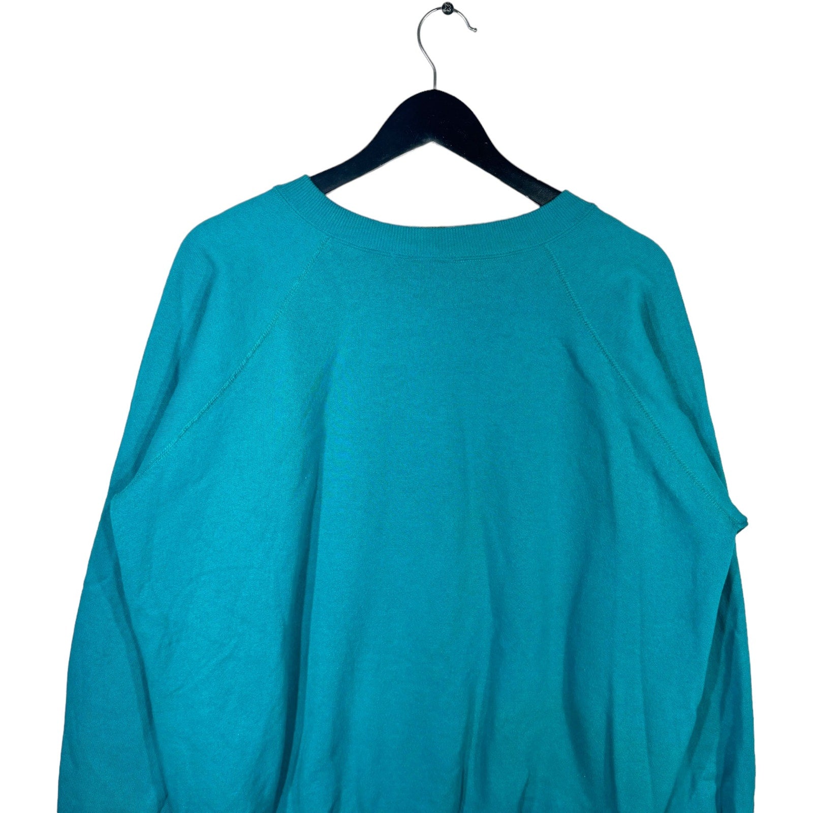 Collection of Vintage Hanes Blank Crewneck 90s in a gallery layout