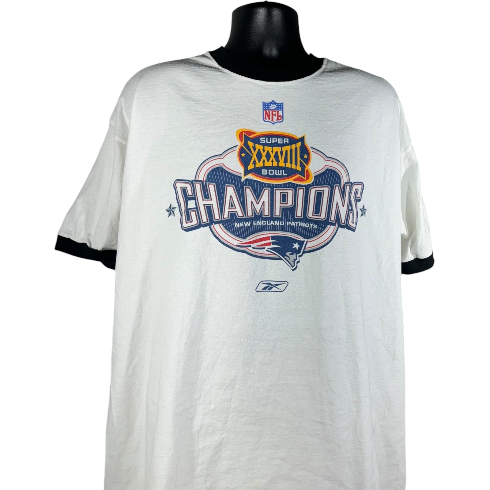 Collection of Reebok New England Patriots SB XXXVIII Champions Tee in a gallery layout