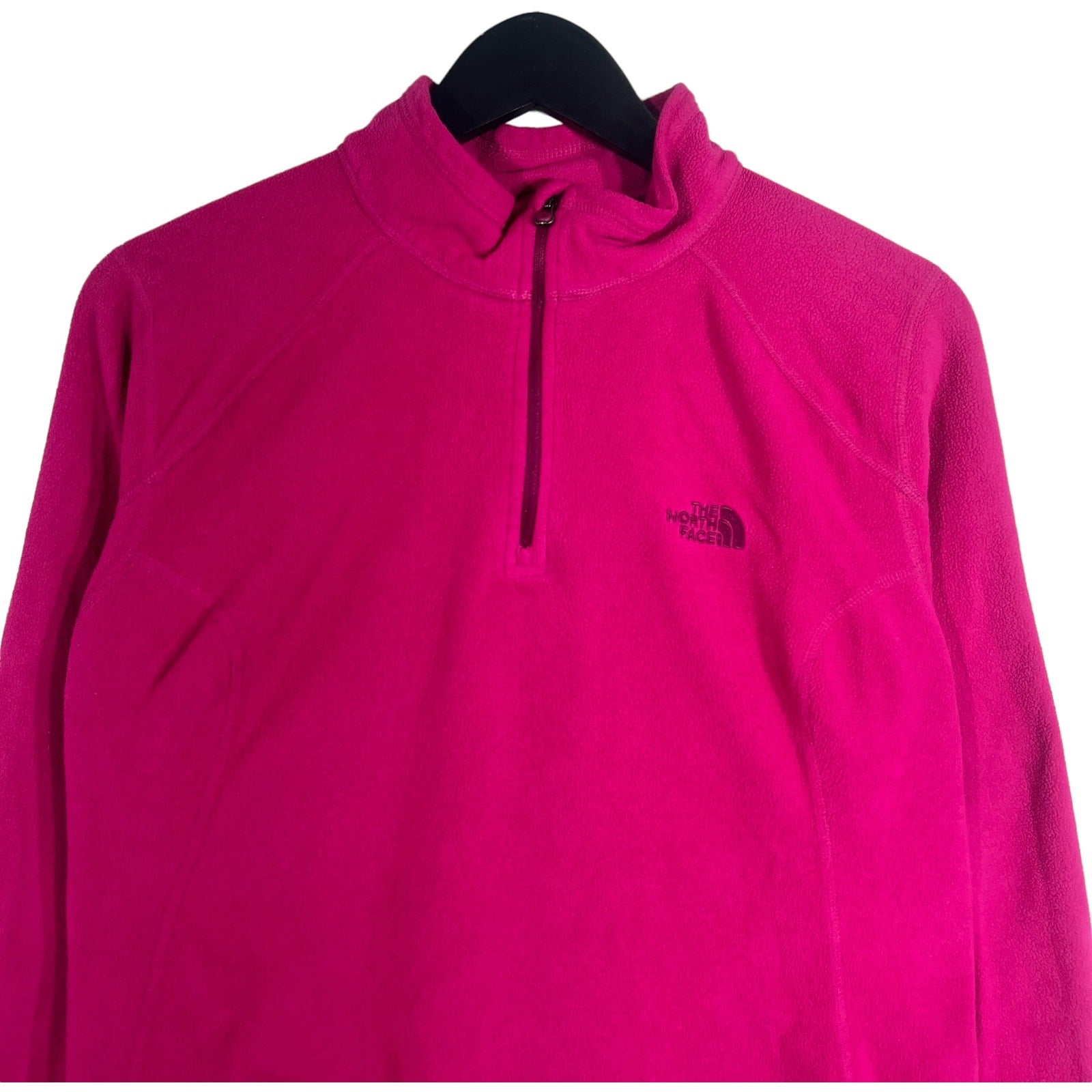 Collection of Women's The North Face 1/4 Zip Pullover Fleece in a gallery layout