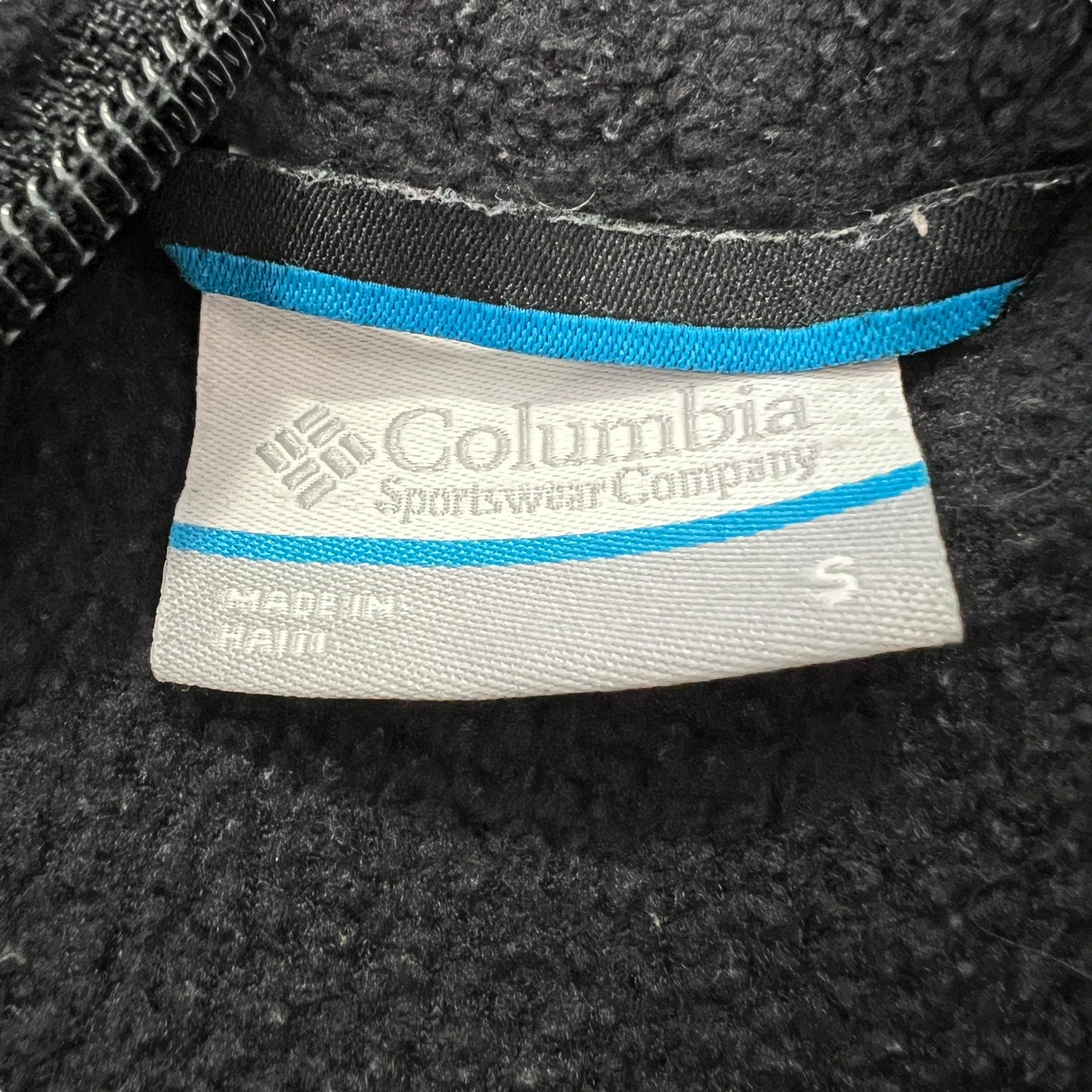 Collection of Columbia Sportswear Full Zip Fleece Activewear Jacket in a gallery layout