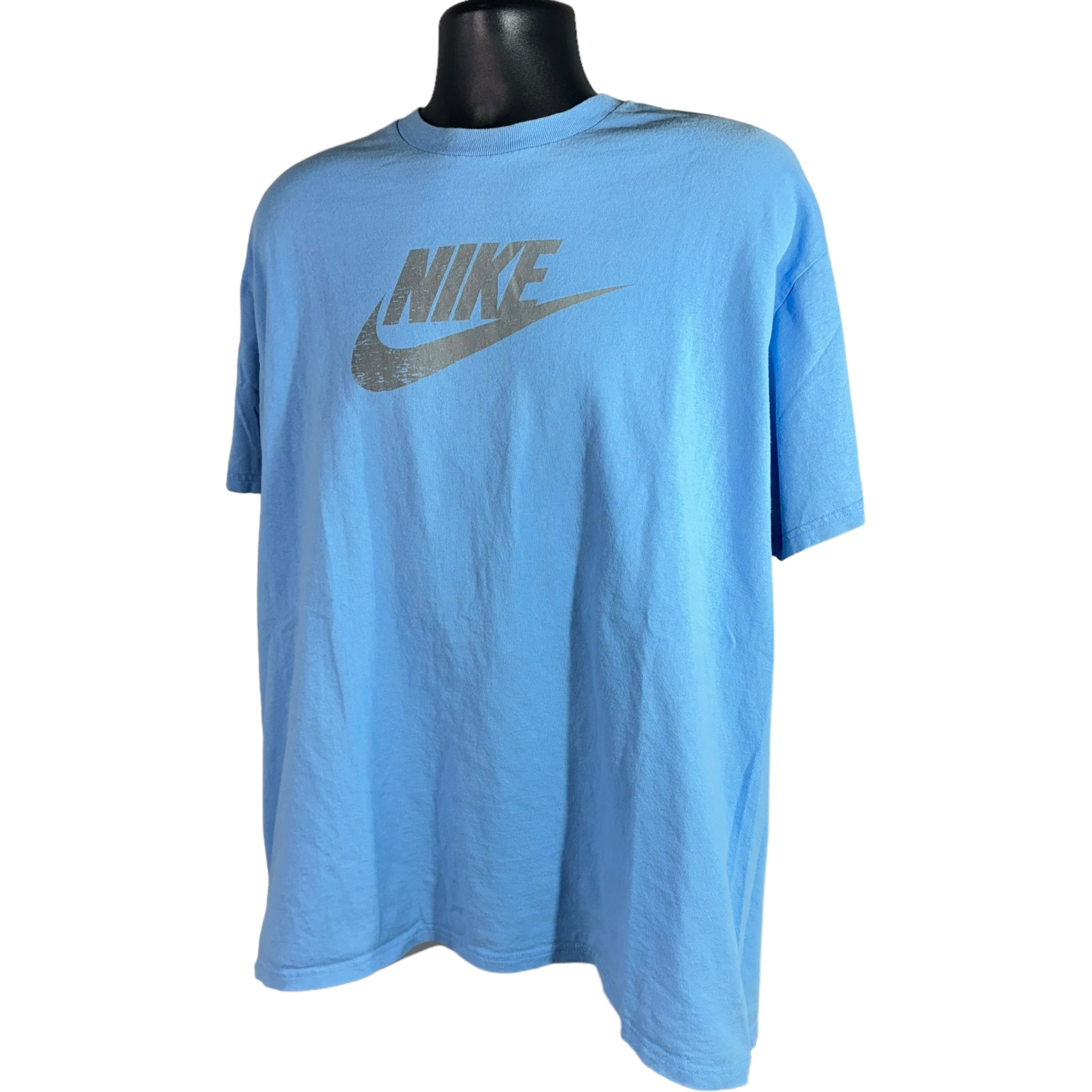 Collection of Nike Chest Logo Tee in a gallery layout