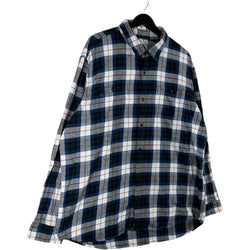 Collection of Gap Standard Fit Plaid Flannel in a gallery layout