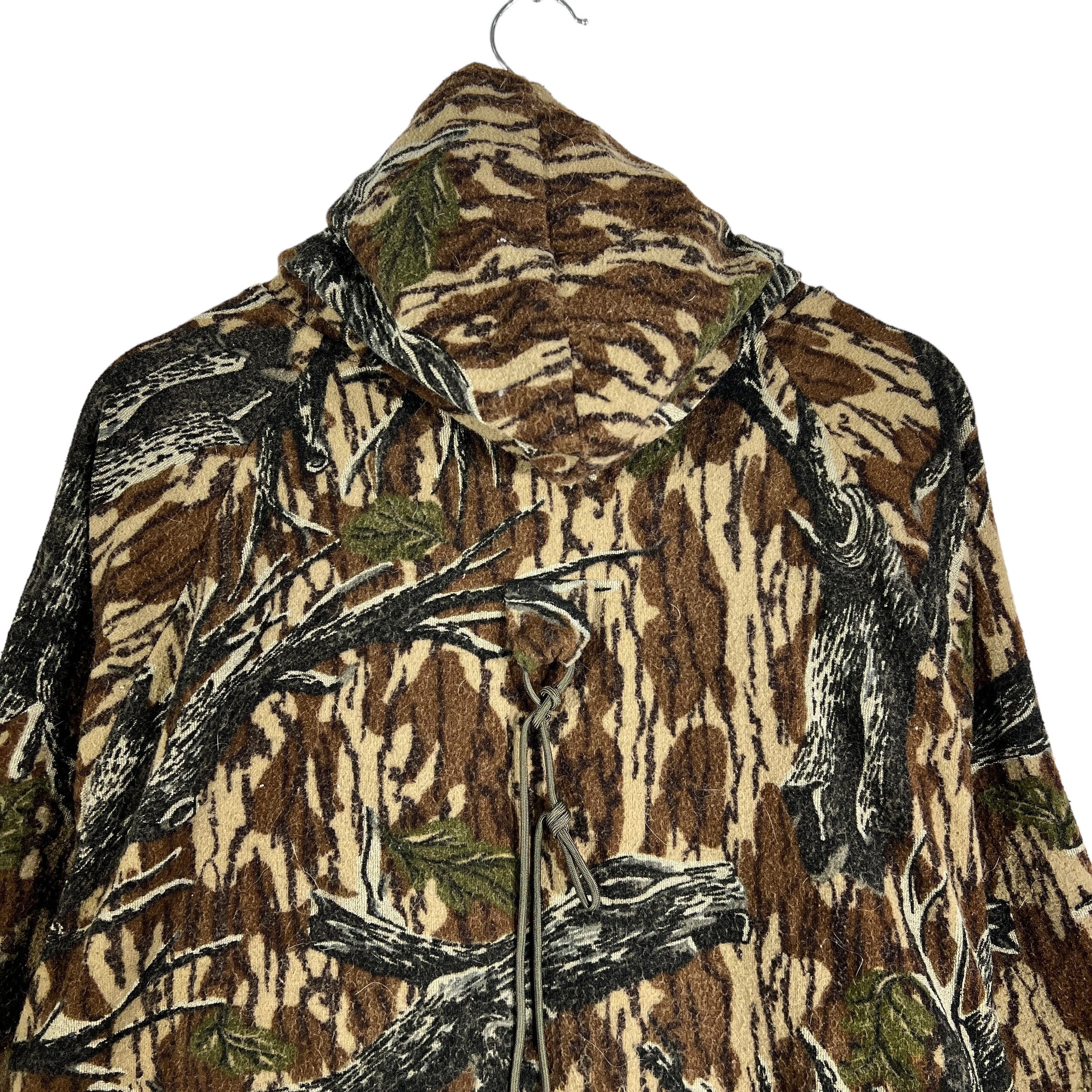 Collection of RealTree Camo Zip-Up Hoodie in a gallery layout