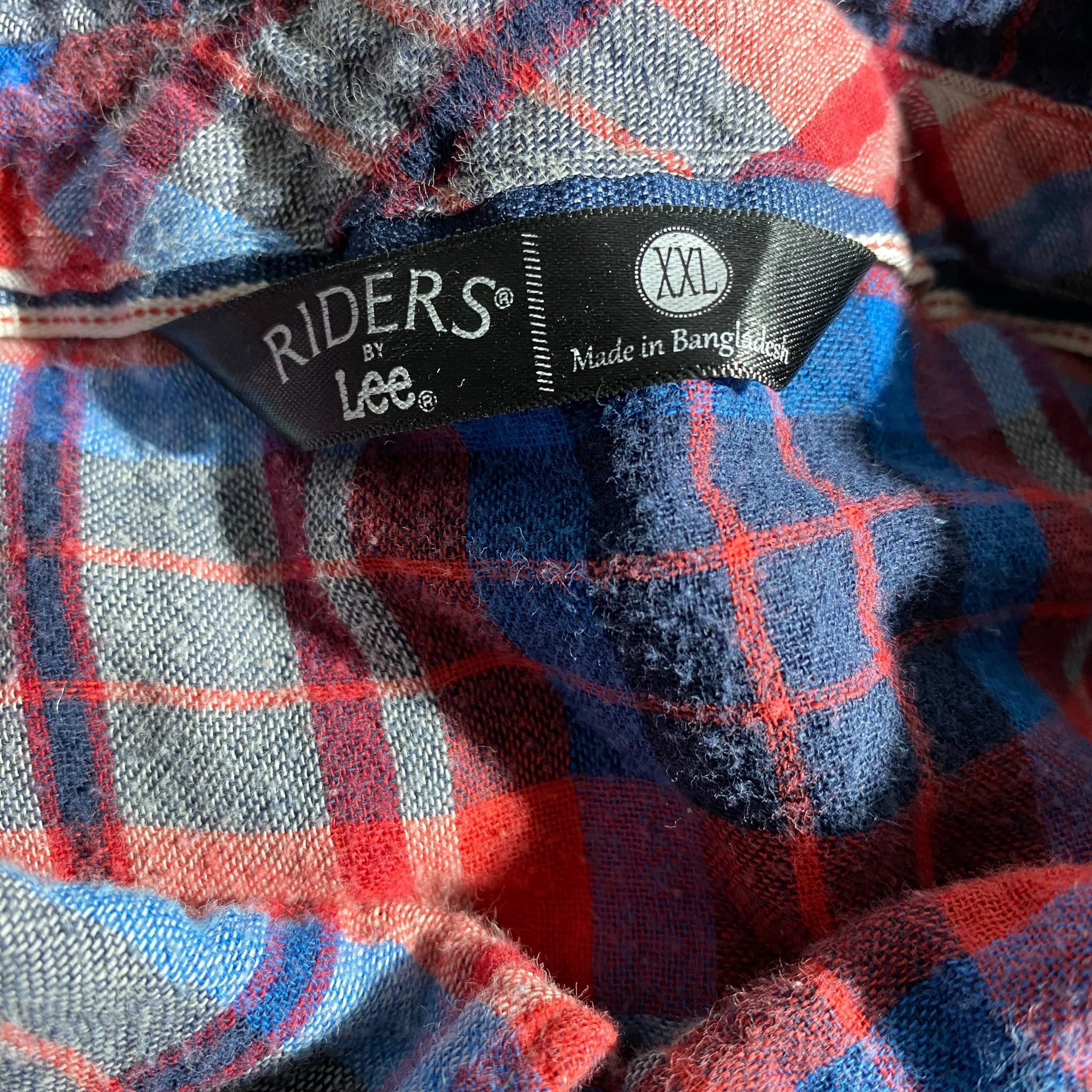 Collection of Lee Rider Button Down Flannel in a gallery layout