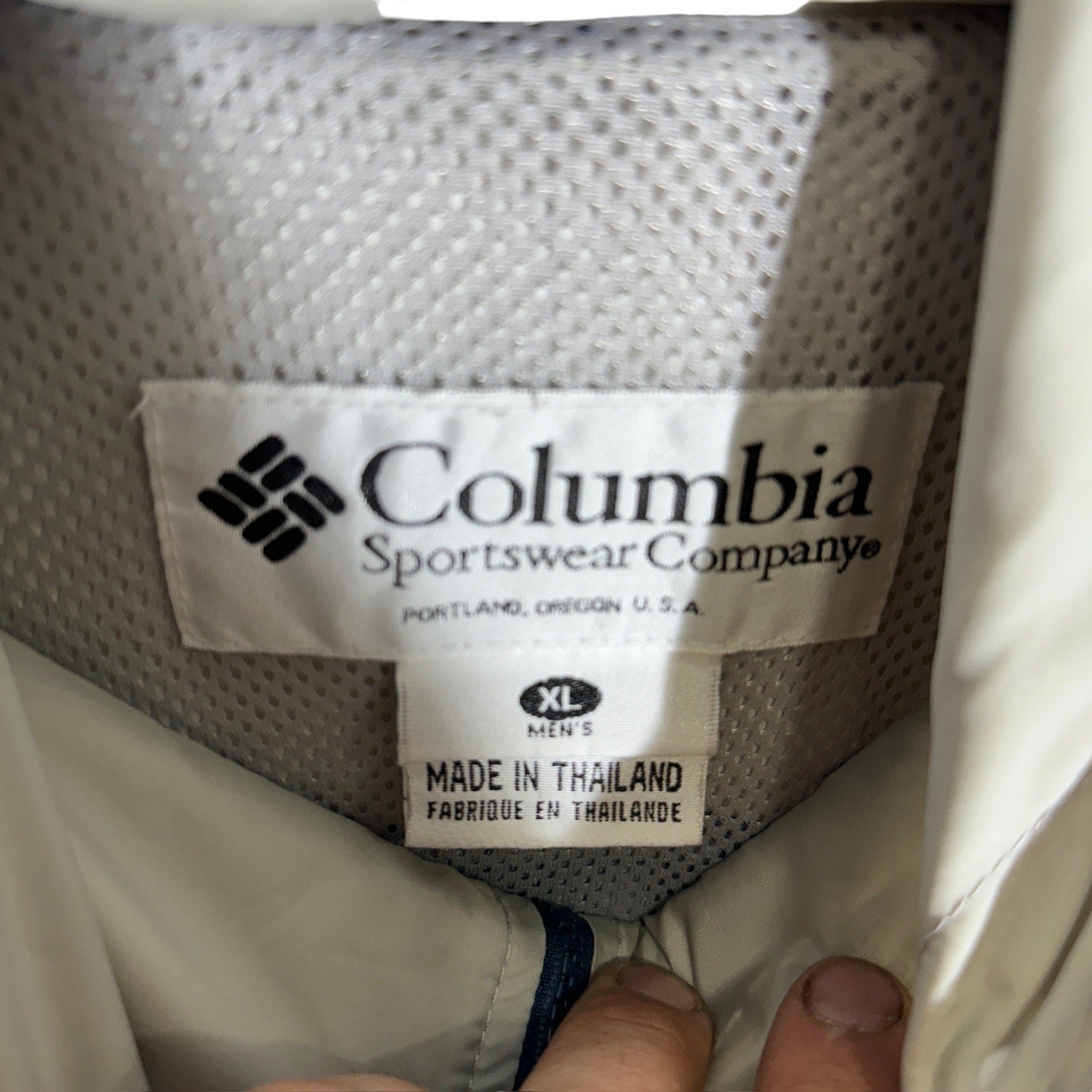 Collection of Columbia Hooded Light Jacket in a gallery layout