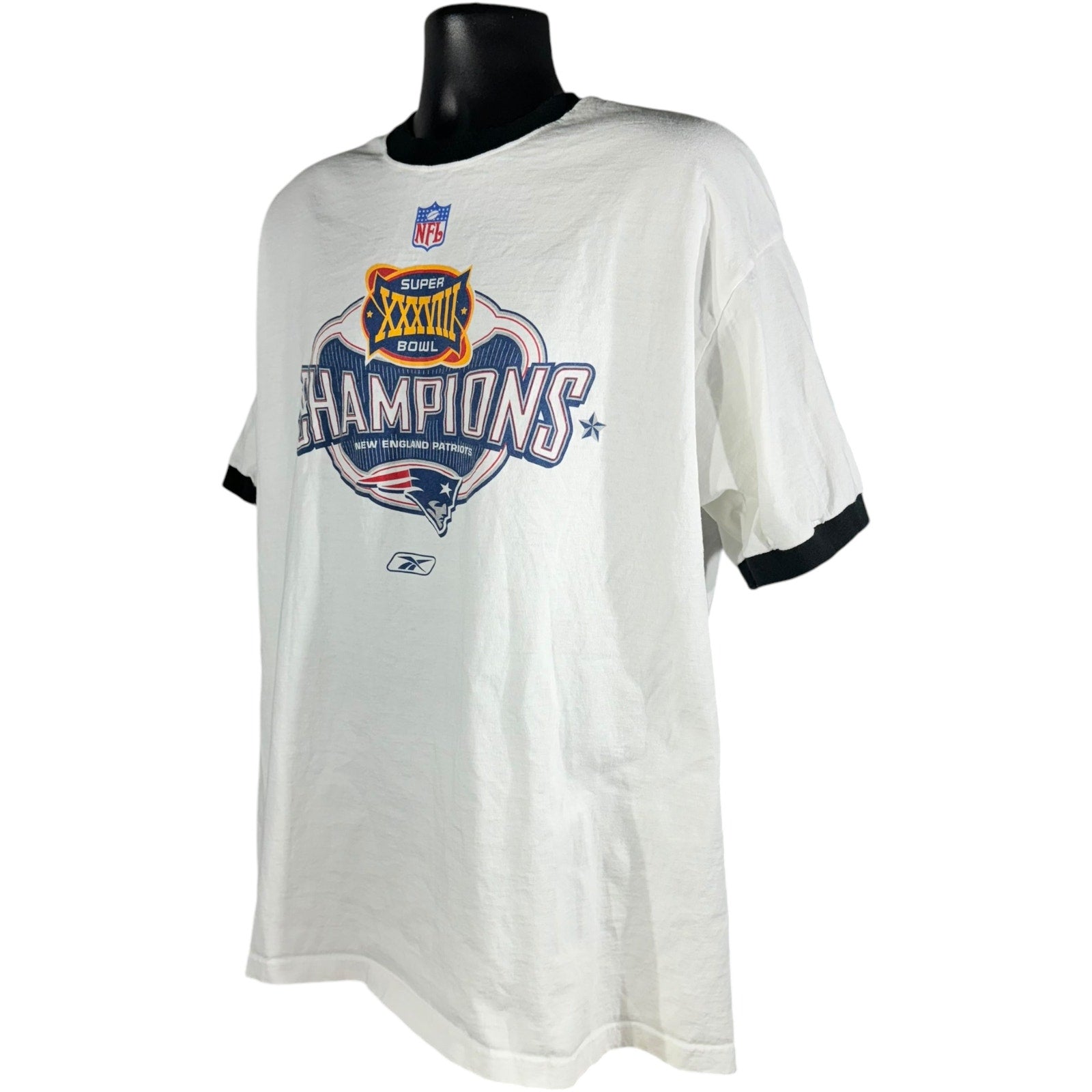 Collection of Reebok New England Patriots SB XXXVIII Champions Tee in a gallery layout