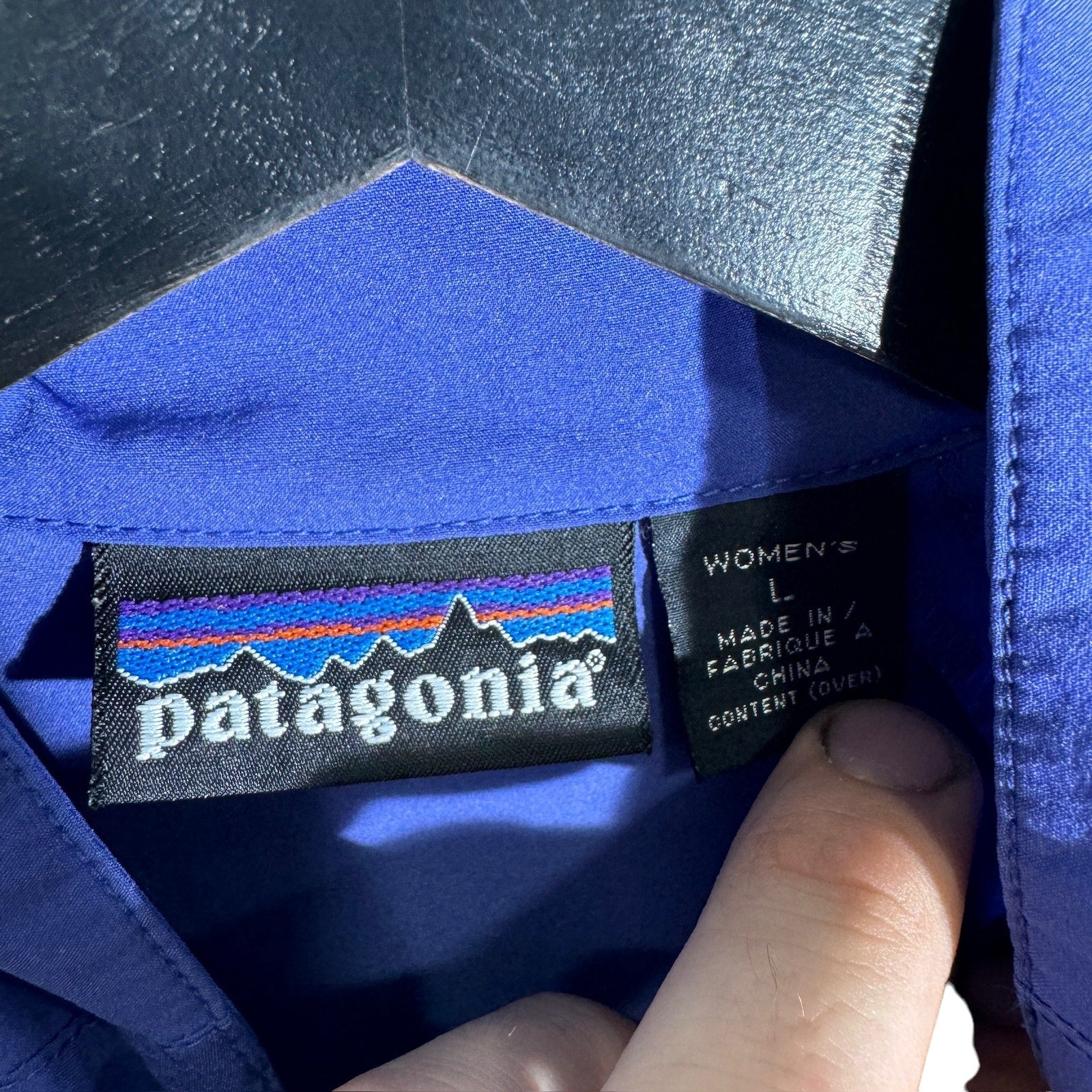 Collection of Womens Patagonia Full Zip Light Jacket in a gallery layout