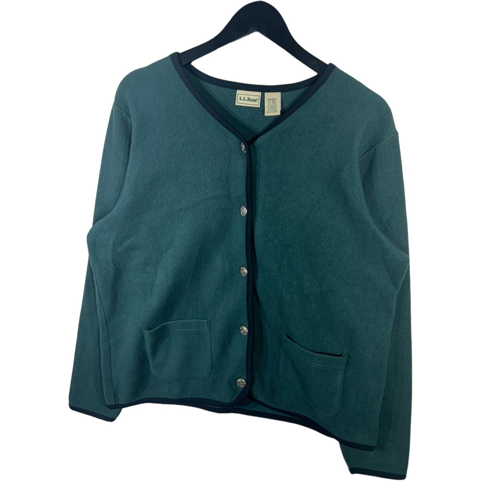 Collection of Women's L.L. Bean Sweater in a gallery layout