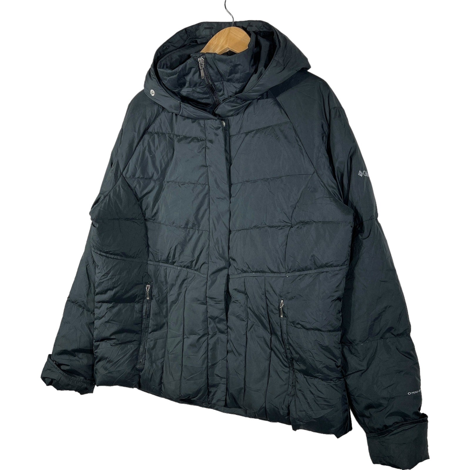 Collection of Womens Columbia Puffer Jacket in a gallery layout