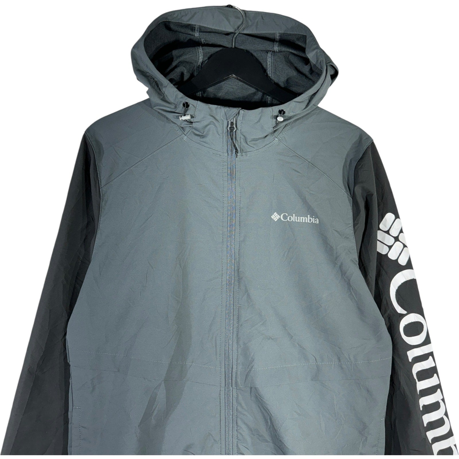 Collection of Columbia Full Zip Light Jacket in a gallery layout