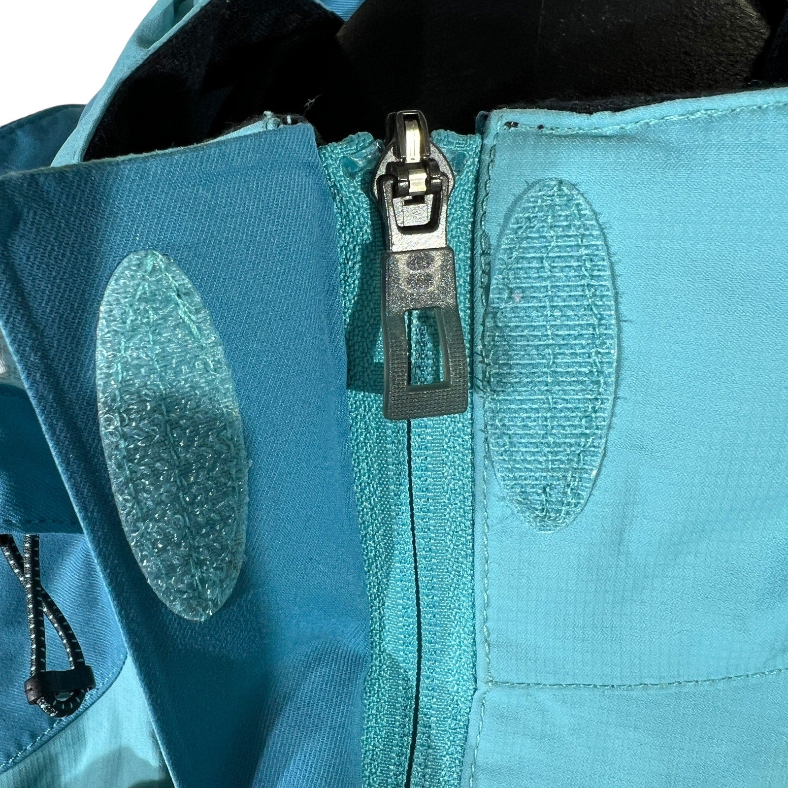 Collection of Women's L.L. Bean Windbreaker Jacket in a gallery layout