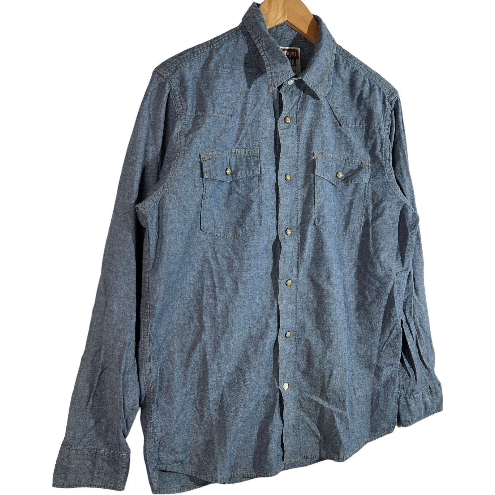 Collection of Wrangler Jeans Co. Long Sleeve Button Down in a gallery layout