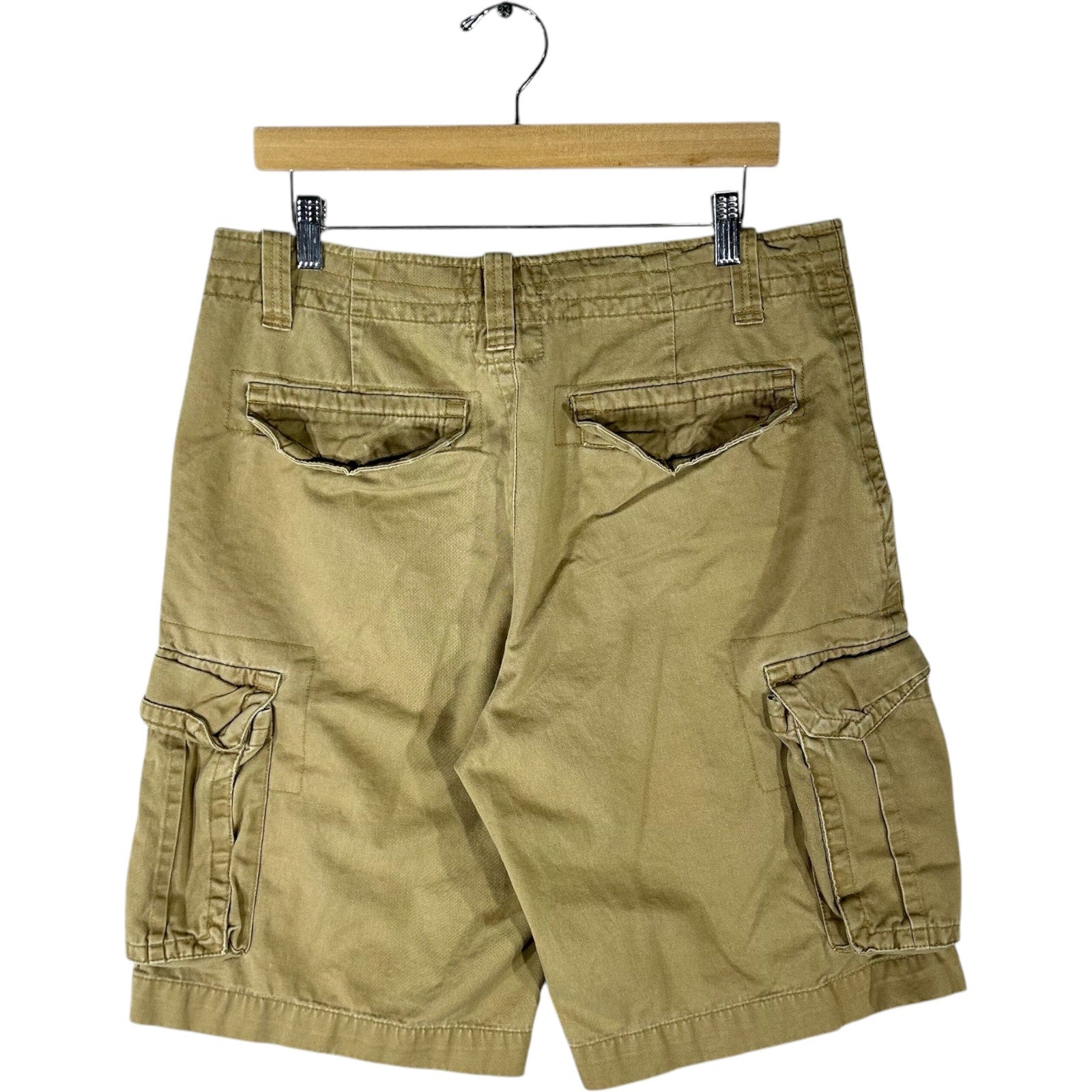 Collection of Aeropostale Cargo Shorts in a gallery layout