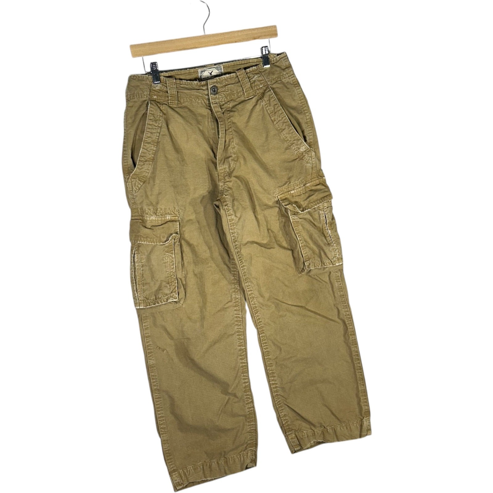 Collection of American Eagle Outfitters Cargo Pants 31x26 in a gallery layout