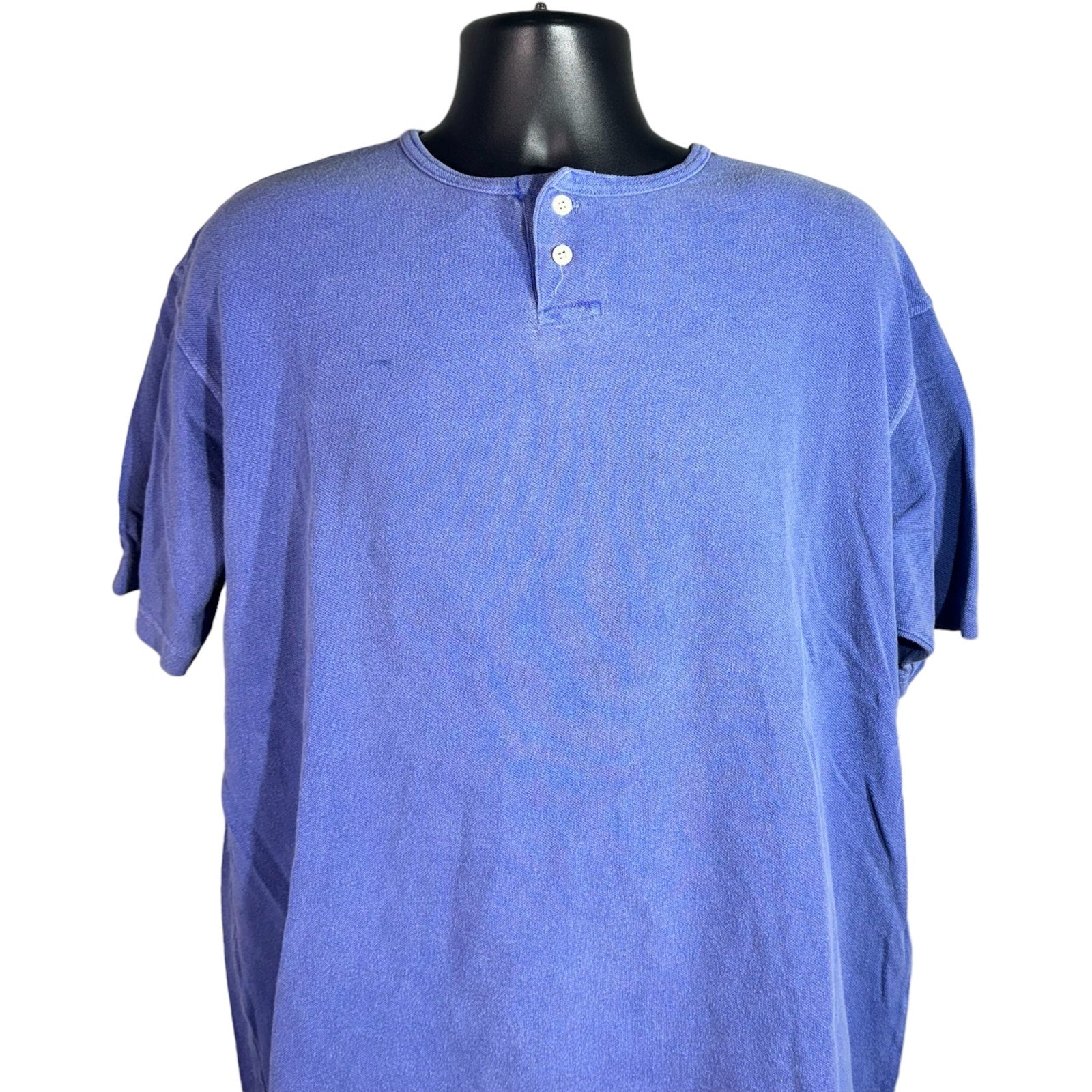 Collection of Gap 2 Button Short Sleeve Henley Shirt in a gallery layout